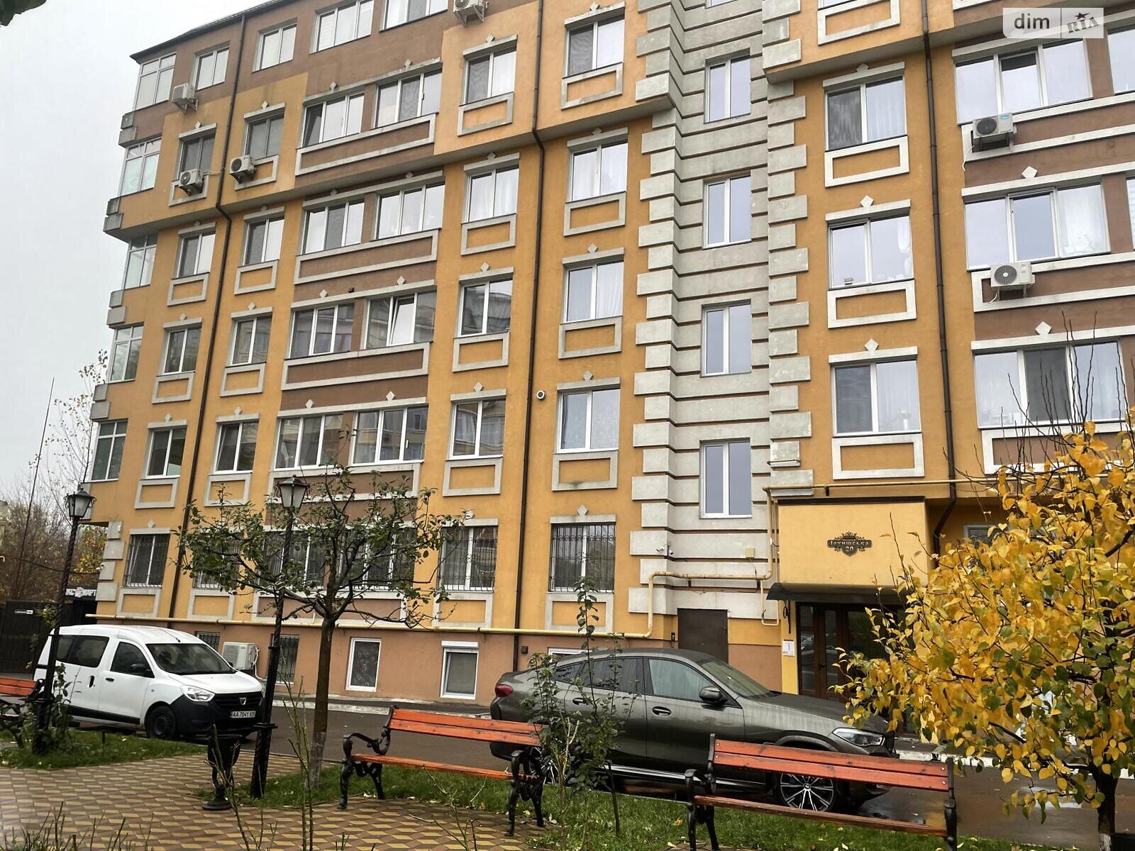 Продаж однокімнатної квартири в Києві, на вул. Тетерівська 20, район Саперна Слобідка фото 1 Продаж однокімнатної квартири в Києві, на вул. Тетерівська 20, район Саперна Слобідка фото 1