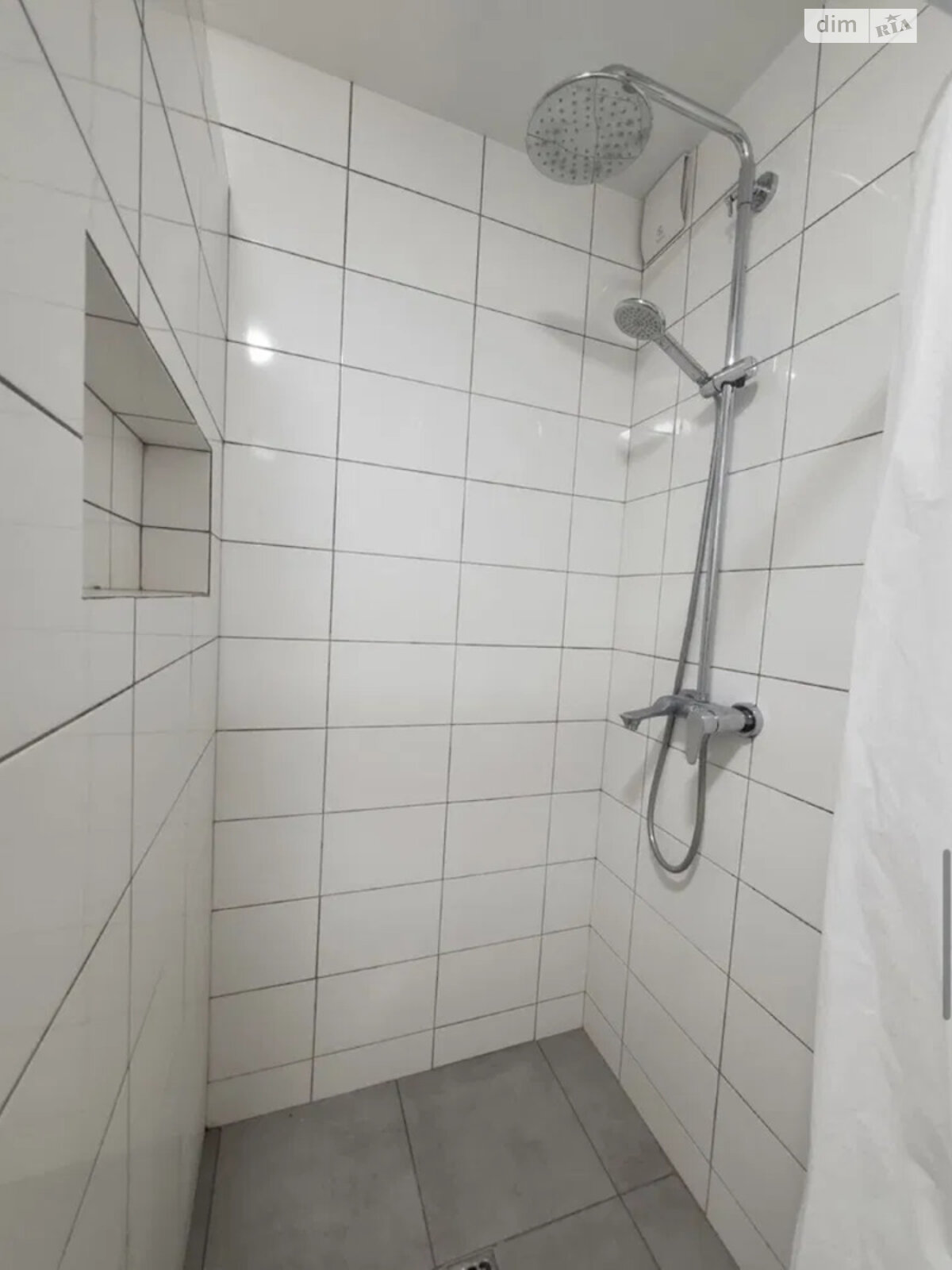Продажа трехкомнатной квартиры в Киеве, на ул. Малокитаевская 73, район Саперная Слободка фото 1 Продажа трехкомнатной квартиры в Киеве, на ул. Малокитаевская 73, район Саперная Слободка фото 1