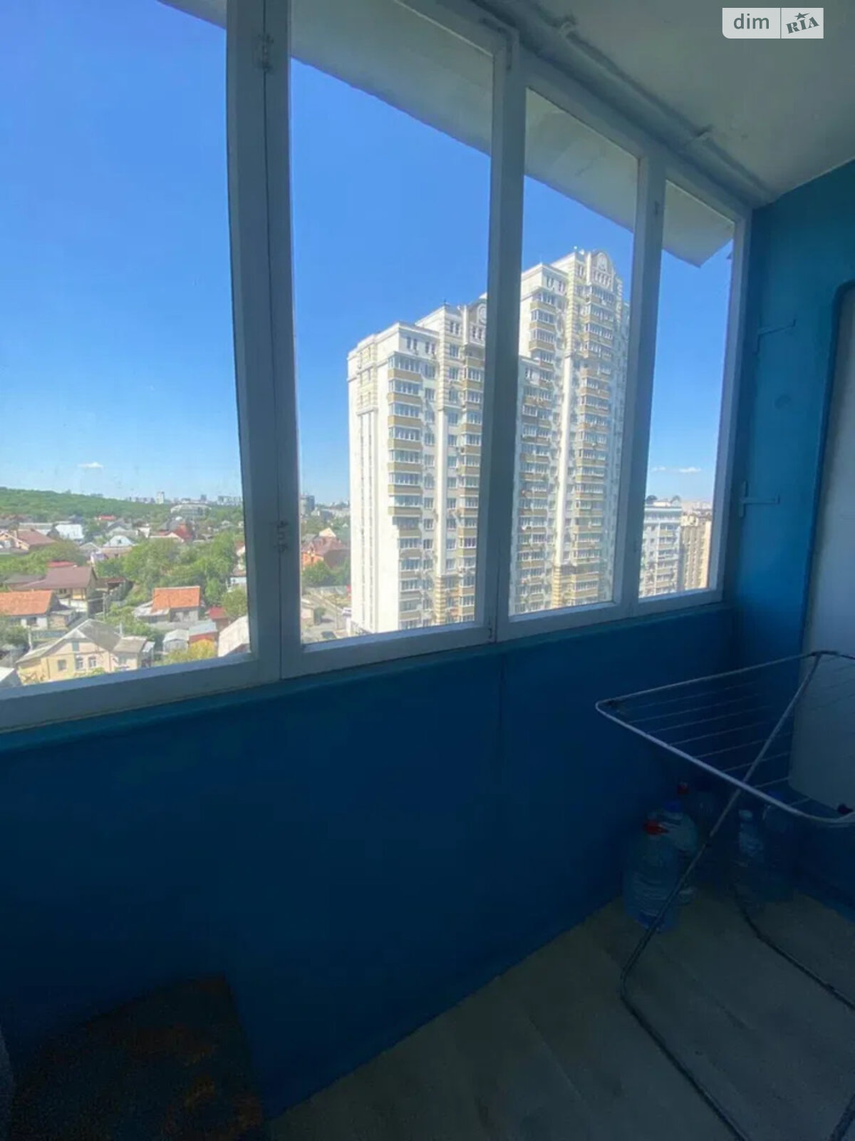 Продаж однокімнатної квартири в Києві, на просп. Науки 27, район Саперна Слобідка фото 1 Продаж однокімнатної квартири в Києві, на просп. Науки 27, район Саперна Слобідка фото 1