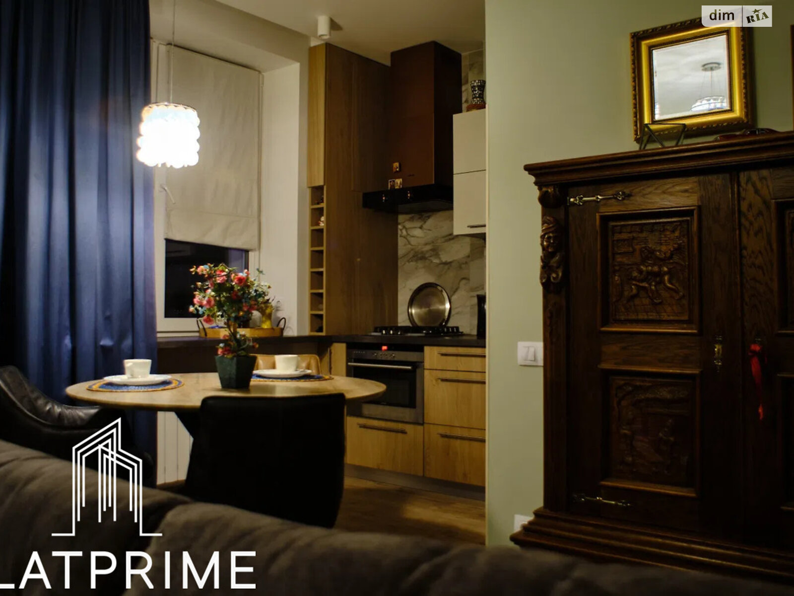 Продажа трехкомнатной квартиры в Киеве, на просп. Науки 30, район Саперная Слободка фото 1 Продажа трехкомнатной квартиры в Киеве, на просп. Науки 30, район Саперная Слободка фото 1