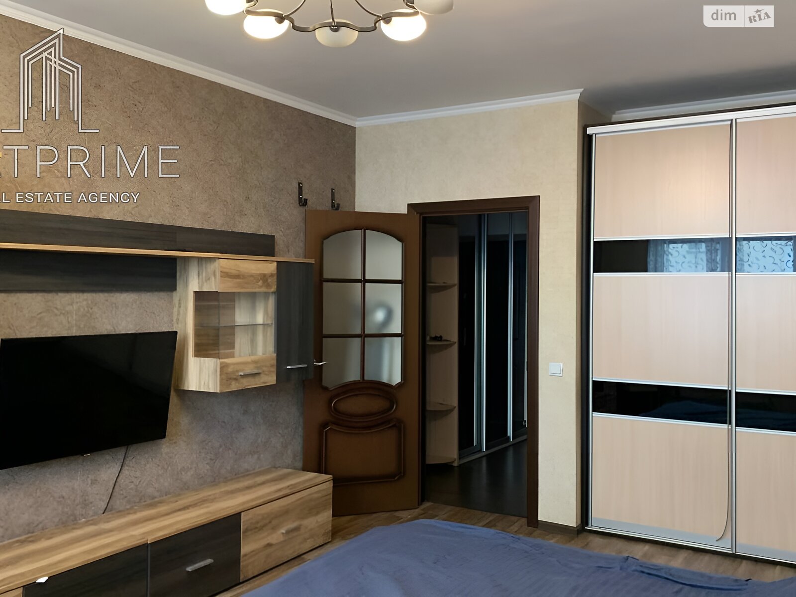 Продажа однокомнатной квартиры в Киеве, на ул. Саперно-Слободская 24, район Саперная Слободка фото 1 Продажа однокомнатной квартиры в Киеве, на ул. Саперно-Слободская 24, район Саперная Слободка фото 1