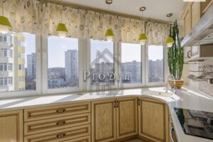 Продаж трикімнатної квартири в Києві, на вул. Саперно-Слобідська 22, район Саперна Слобідка фото 2
