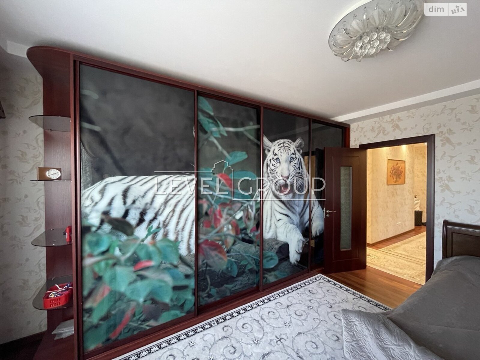 Продажа трехкомнатной квартиры в Киеве, на ул. Саперно-Слободская 10, район Саперная Слободка фото 1