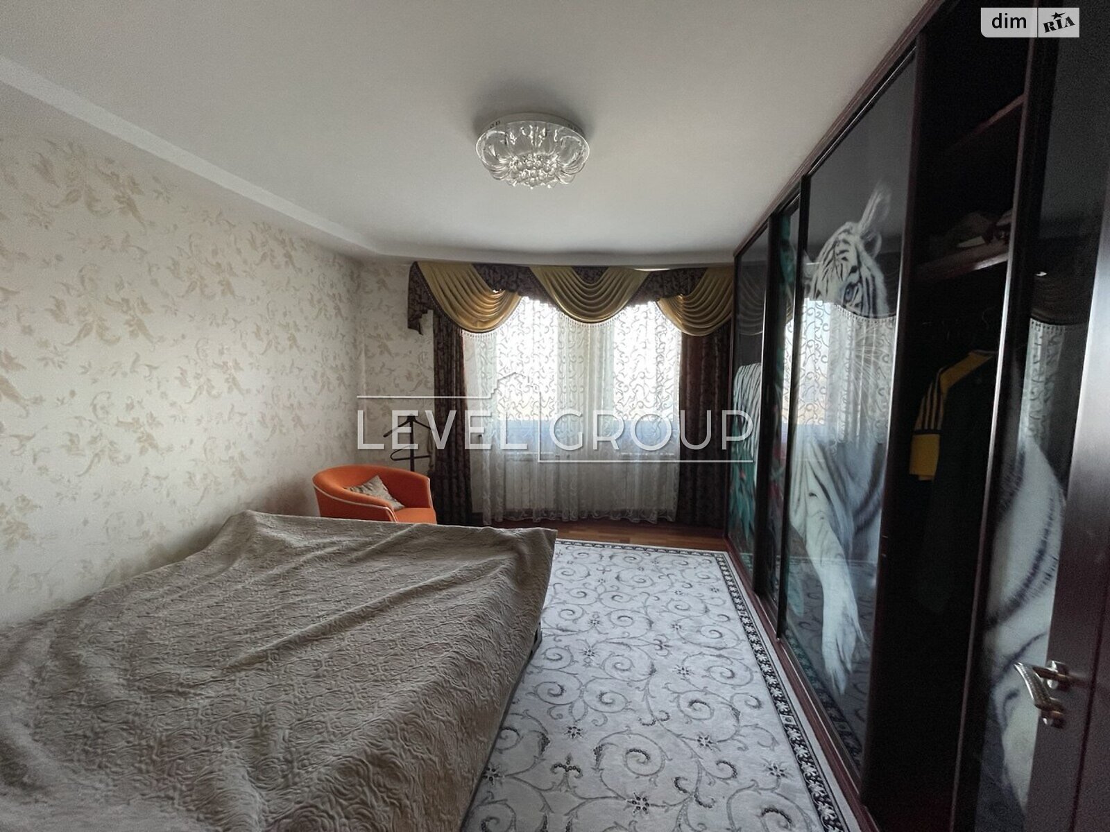 Продажа трехкомнатной квартиры в Киеве, на ул. Саперно-Слободская 10, район Саперная Слободка фото 1