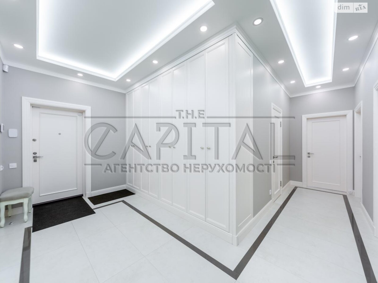 Продажа четырехкомнатной квартиры в Киеве, на ул. Академика Филатова 2/1, район Саперное Поле фото 1 Продажа четырехкомнатной квартиры в Киеве, на ул. Академика Филатова 2/1, район Саперное Поле фото 1