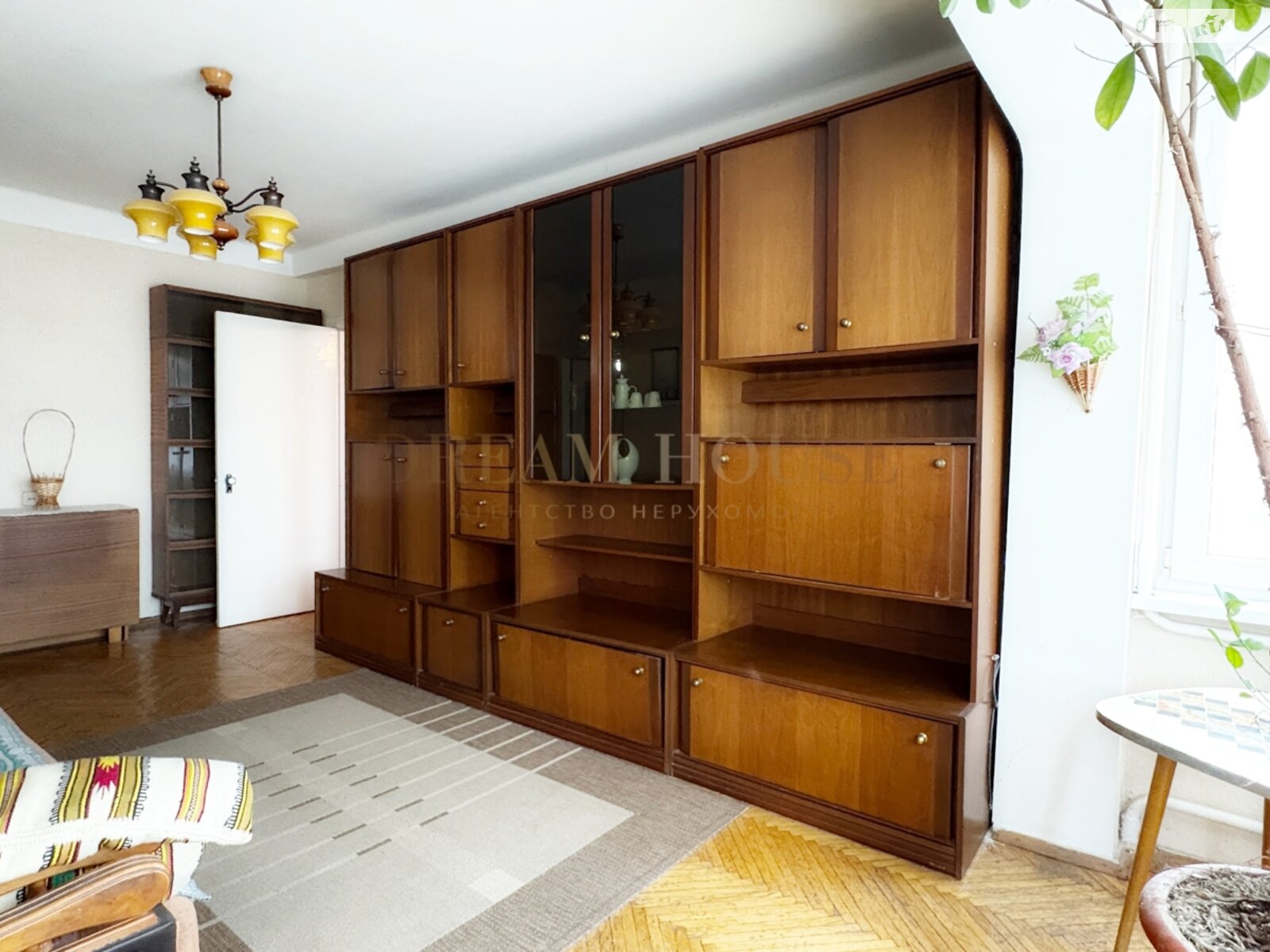 Продажа трехкомнатной квартиры в Киеве, на ул. Большая Васильковская 145/1, район Саперное Поле фото 1