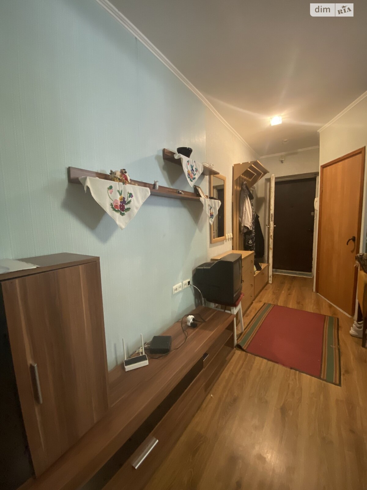 Продажа трехкомнатной квартиры в Киеве, на ул. Чешская 3, район Саперное Поле фото 1 Продажа трехкомнатной квартиры в Киеве, на ул. Чешская 3, район Саперное Поле фото 1