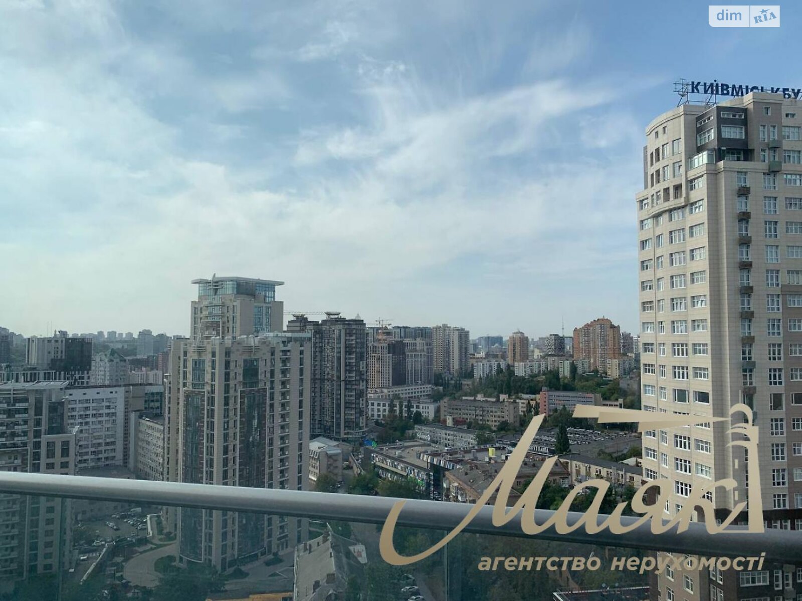 Продажа трехкомнатной квартиры в Киеве, на ул. Иоанна Павла II 12, район Саперное Поле фото 1 Продажа трехкомнатной квартиры в Киеве, на ул. Иоанна Павла II 12, район Саперное Поле фото 1
