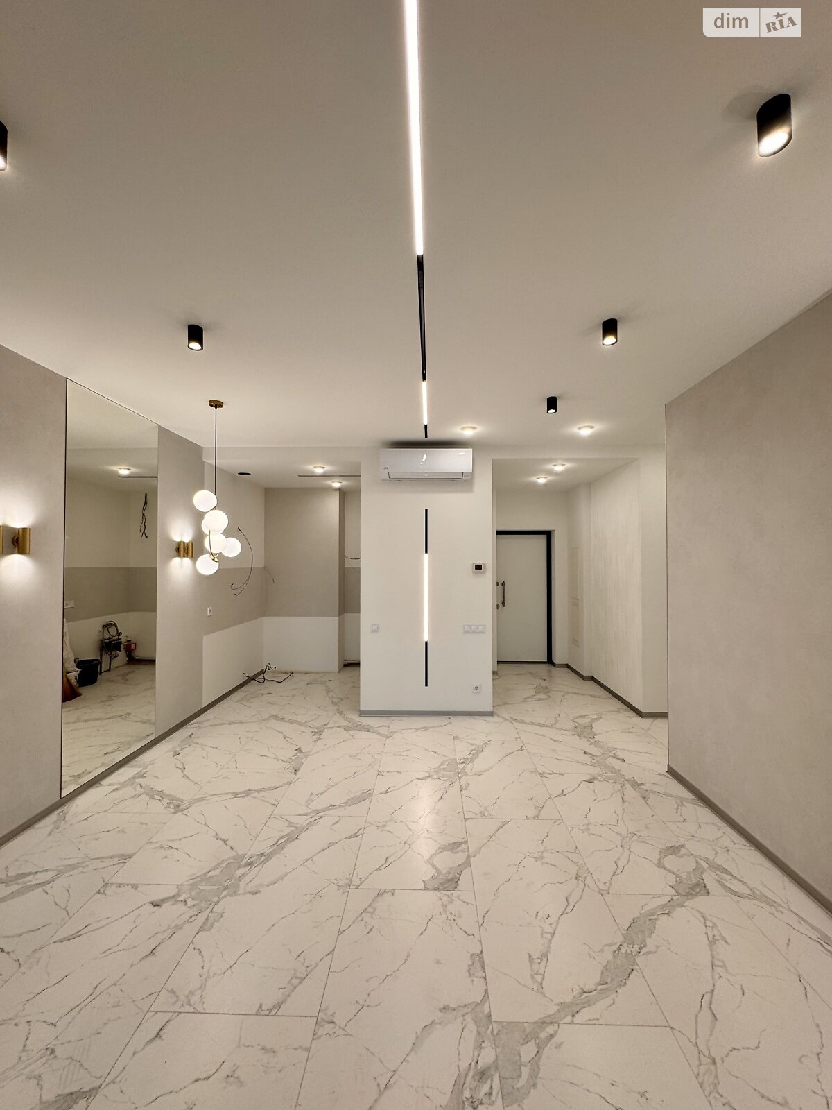 Продаж двокімнатної квартири в Києві, на вул. Іоанна Павла II 12, район Саперне Поле фото 1 Продаж двокімнатної квартири в Києві, на вул. Іоанна Павла II 12, район Саперне Поле фото 1