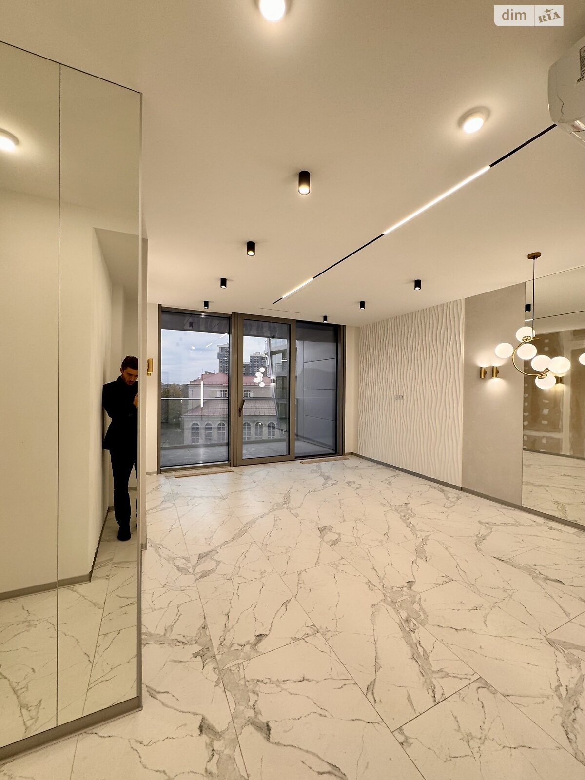 Продаж двокімнатної квартири в Києві, на вул. Іоанна Павла II 12, район Саперне Поле фото 1 Продаж двокімнатної квартири в Києві, на вул. Іоанна Павла II 12, район Саперне Поле фото 1