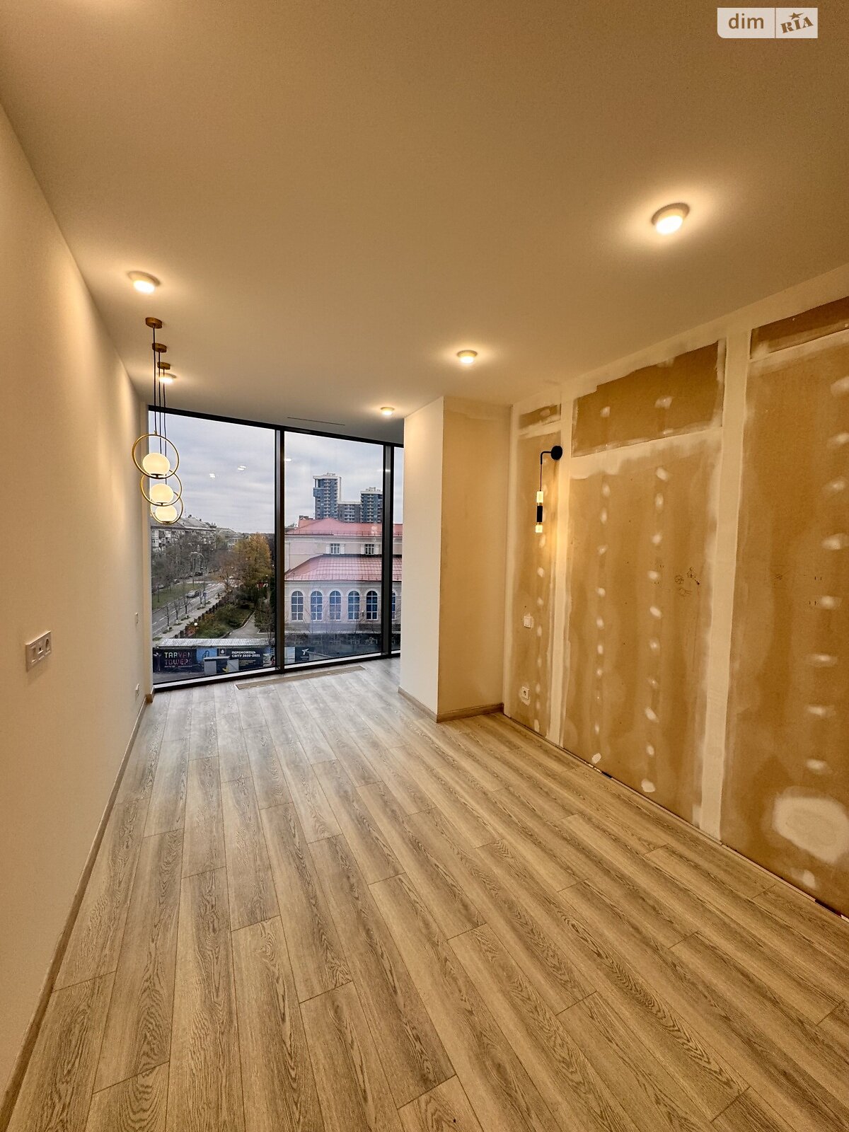 Продаж двокімнатної квартири в Києві, на вул. Іоанна Павла II 12, район Саперне Поле фото 1 Продаж двокімнатної квартири в Києві, на вул. Іоанна Павла II 12, район Саперне Поле фото 1