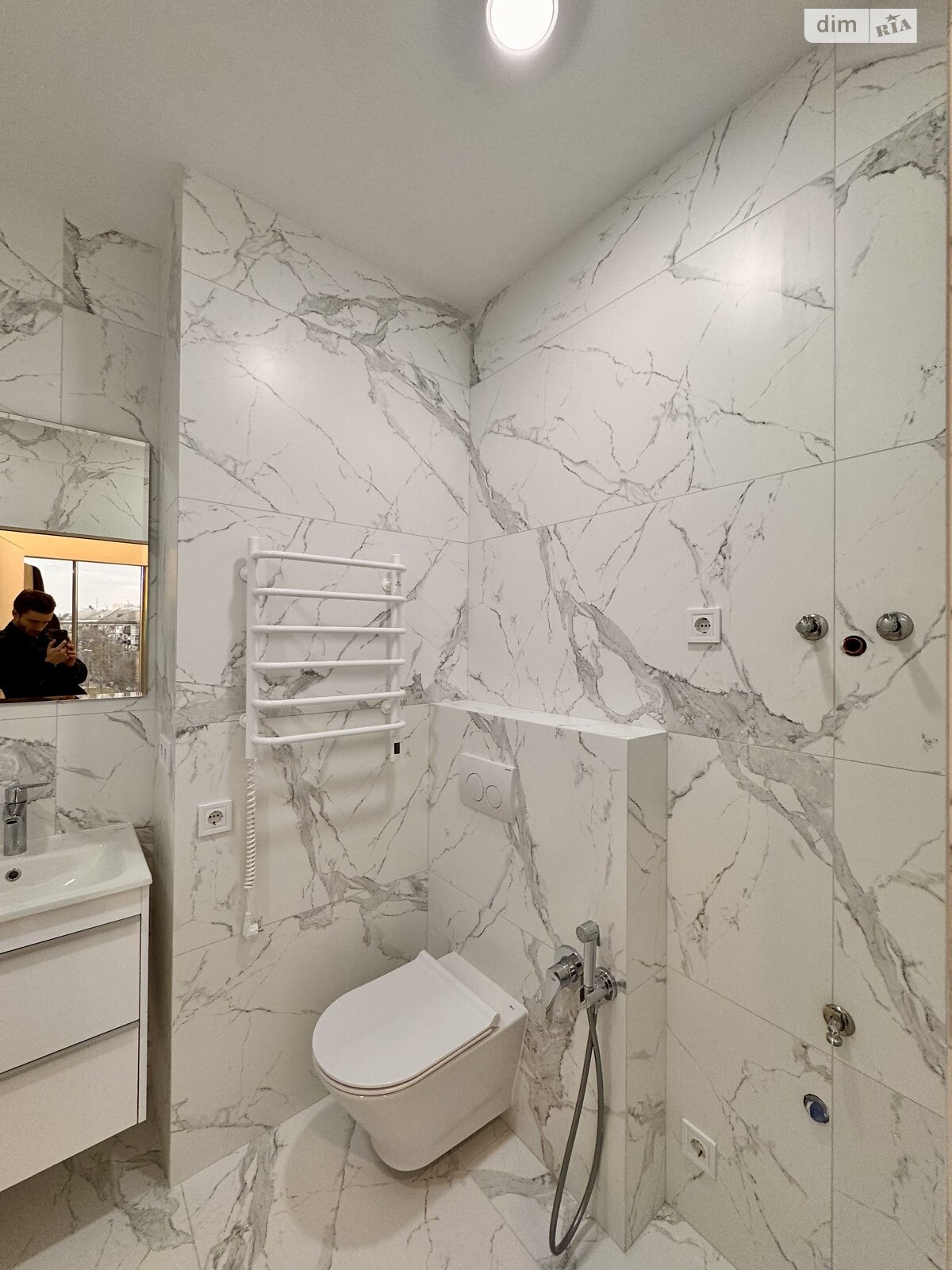 Продаж двокімнатної квартири в Києві, на вул. Іоанна Павла II 12, район Саперне Поле фото 1 Продаж двокімнатної квартири в Києві, на вул. Іоанна Павла II 12, район Саперне Поле фото 1