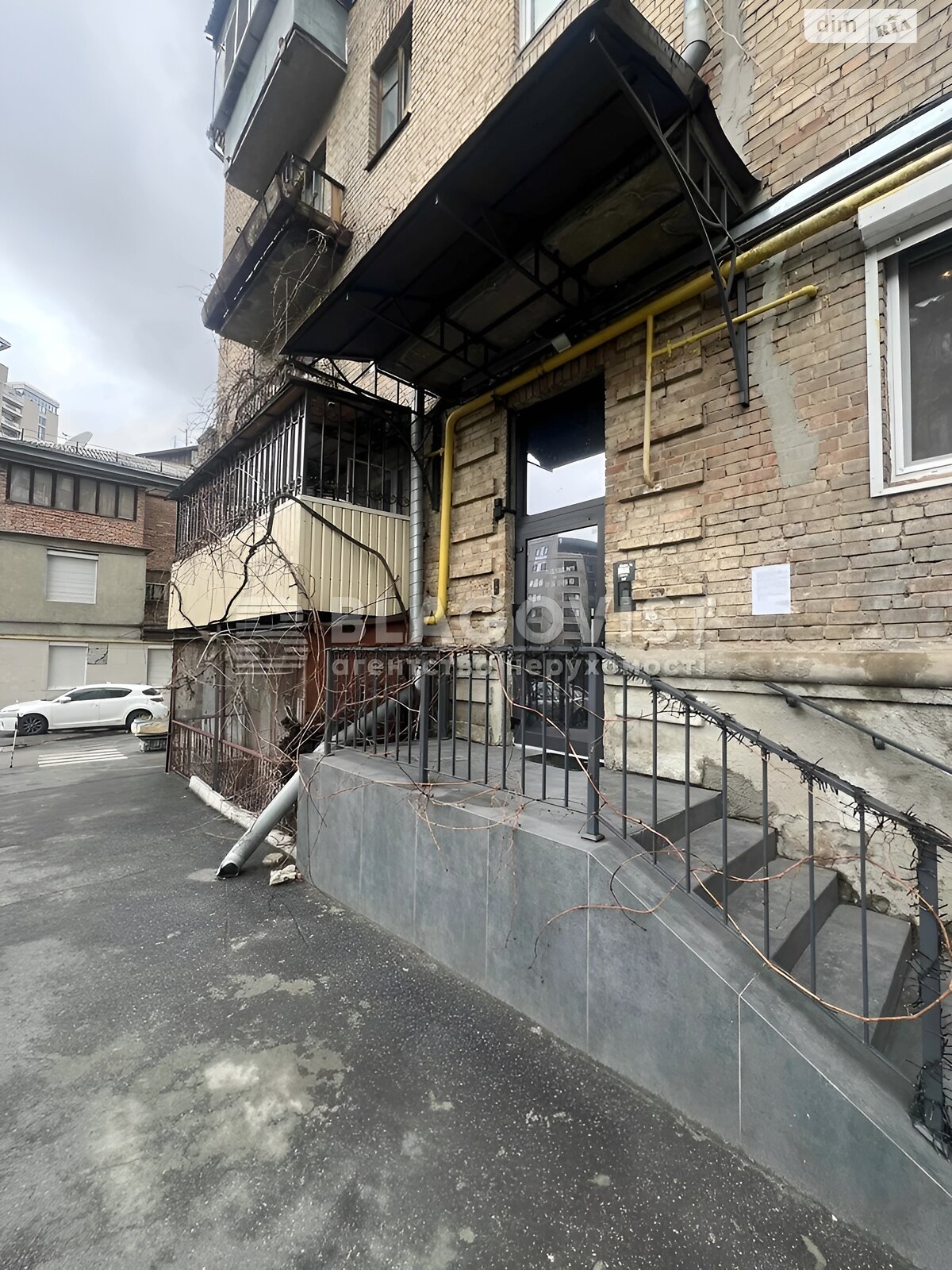 Продажа трехкомнатной квартиры в Киеве, на ул. Иоанна Павла II 10 корпус 3, район Саперное Поле фото 1 Продажа трехкомнатной квартиры в Киеве, на ул. Иоанна Павла II 10 корпус 3, район Саперное Поле фото 1