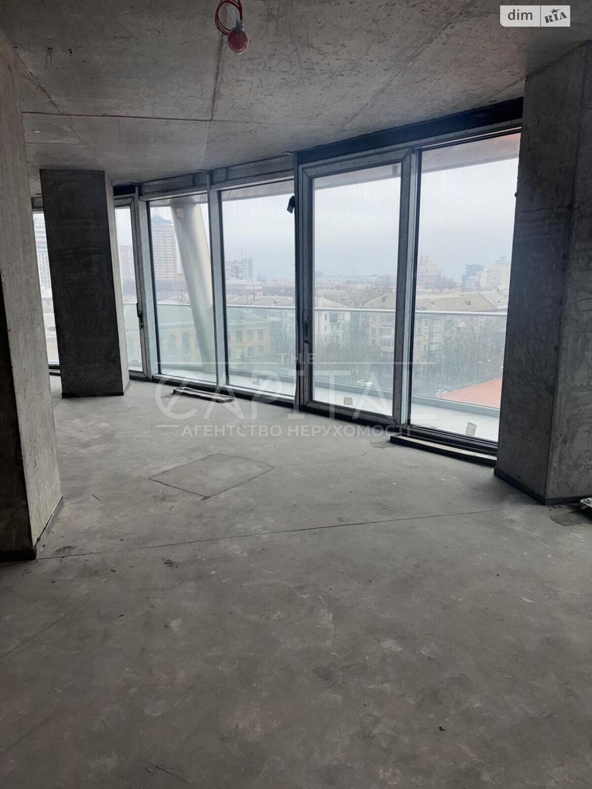 Продажа трехкомнатной квартиры в Киеве, на ул. Иоанна Павла II 12, район Саперное Поле фото 1 Продажа трехкомнатной квартиры в Киеве, на ул. Иоанна Павла II 12, район Саперное Поле фото 1