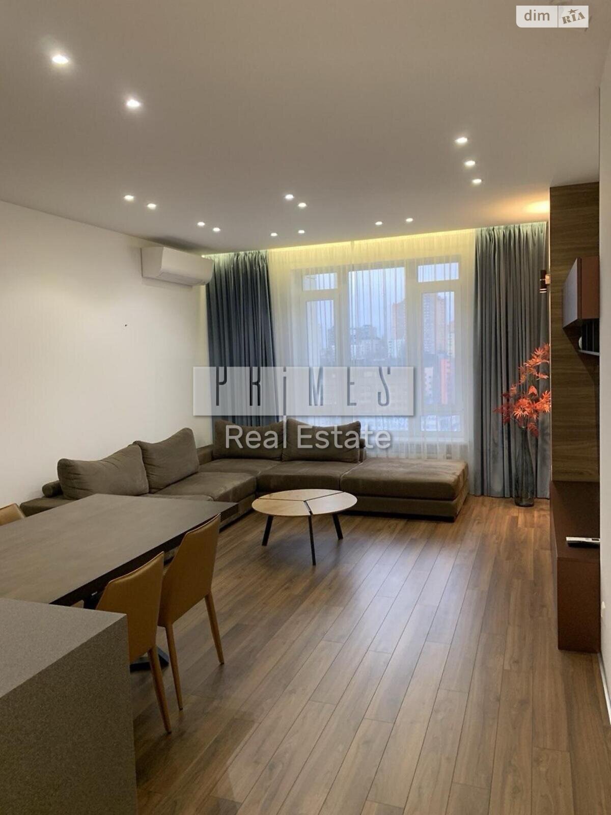 Продаж трикімнатної квартири в Києві, на вул. Іоанна Павла II 6/1, район Печерський фото 1