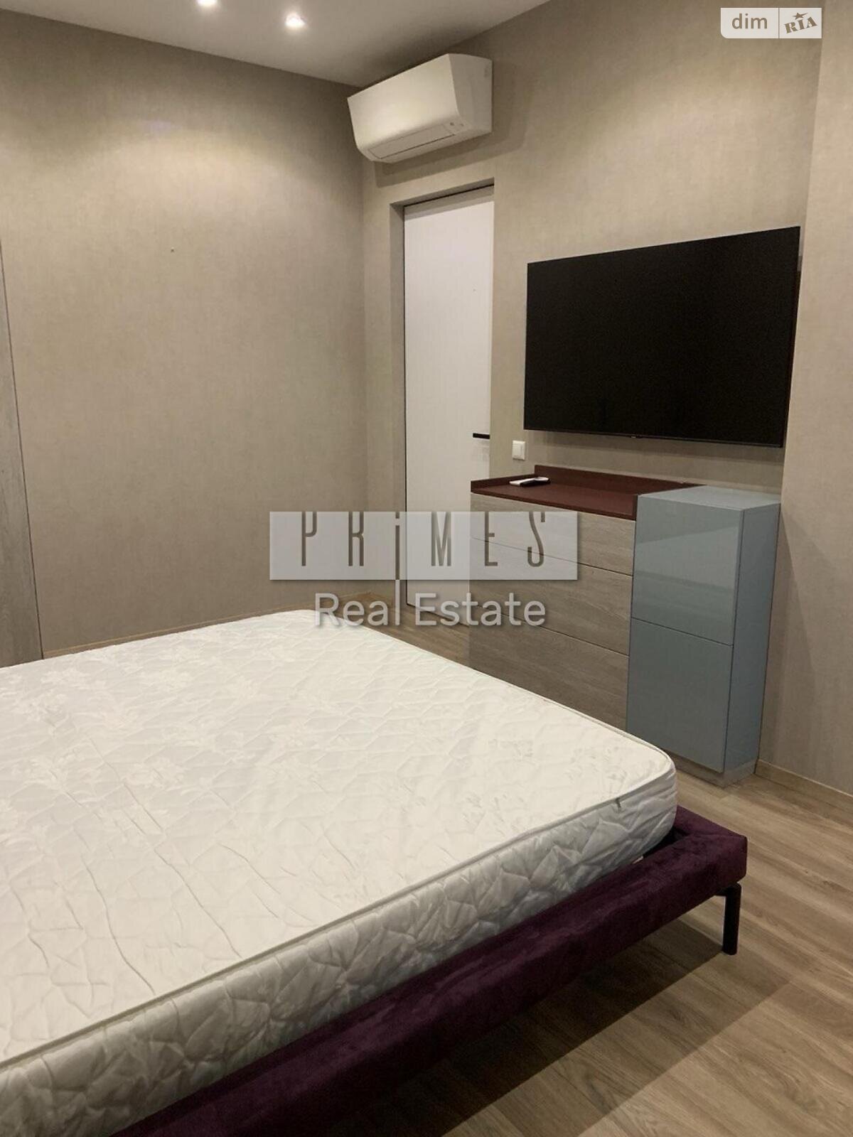 Продаж трикімнатної квартири в Києві, на вул. Іоанна Павла II 6/1, район Печерський фото 1