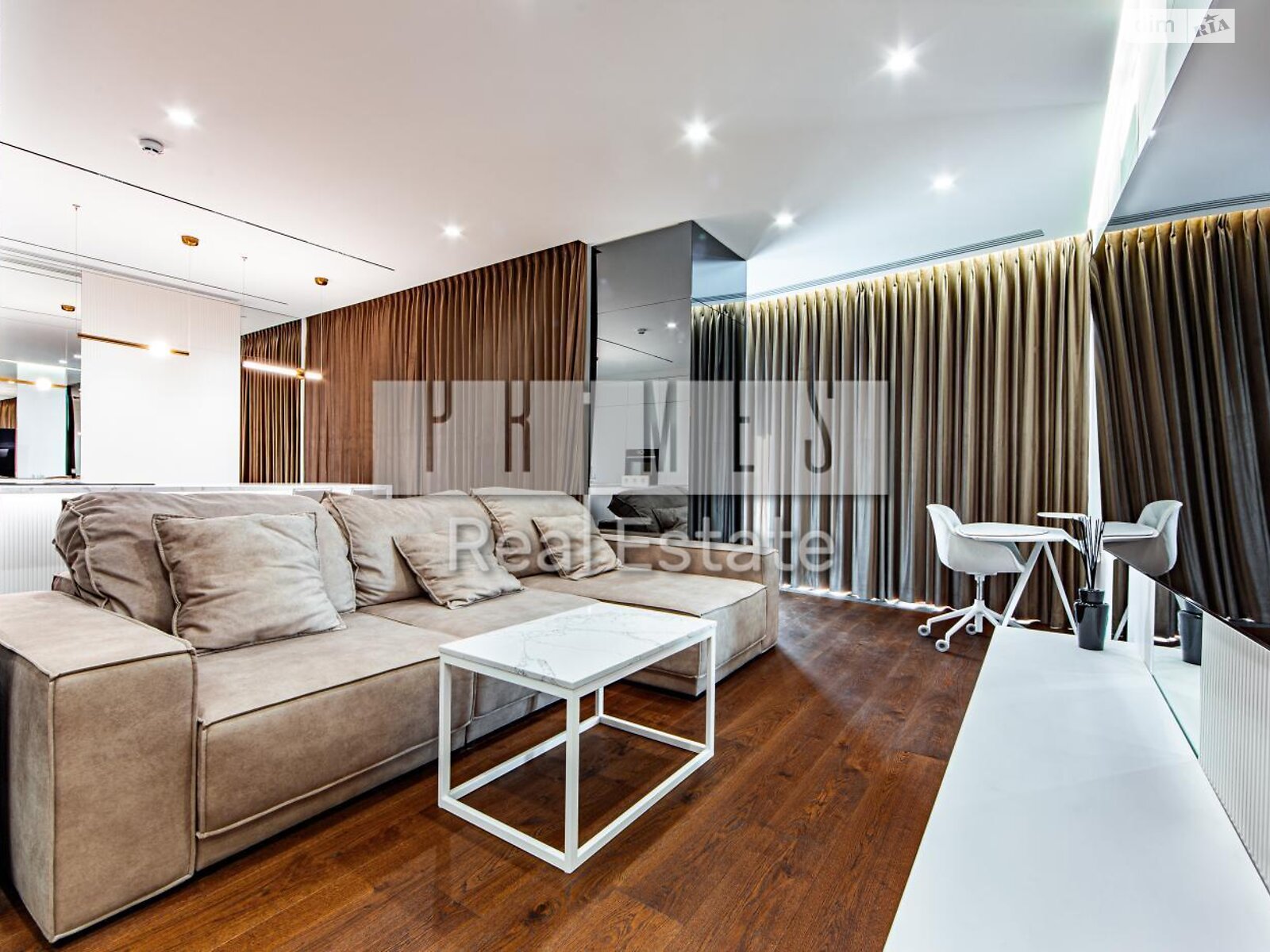 Продаж двокімнатної квартири в Києві, на вул. Іоанна Павла II 12, район Саперне Поле фото 1