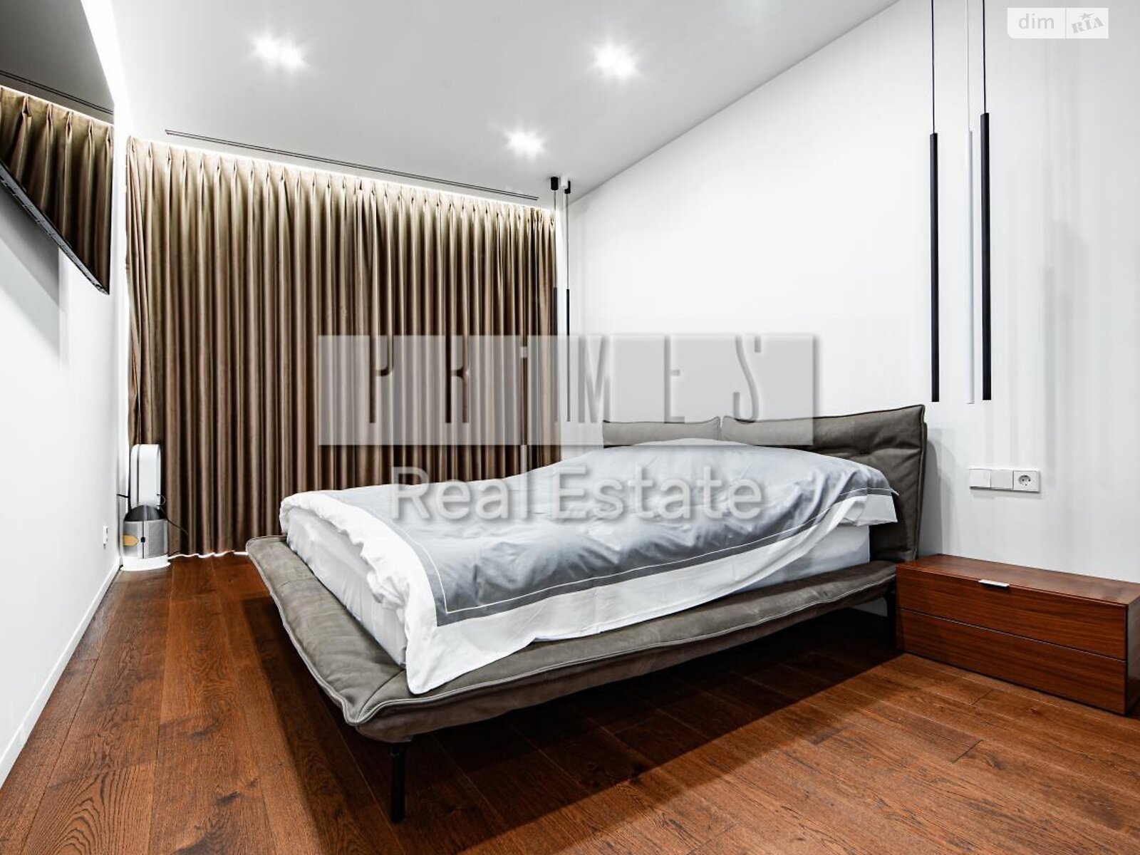 Продаж двокімнатної квартири в Києві, на вул. Іоанна Павла II 12, район Саперне Поле фото 1