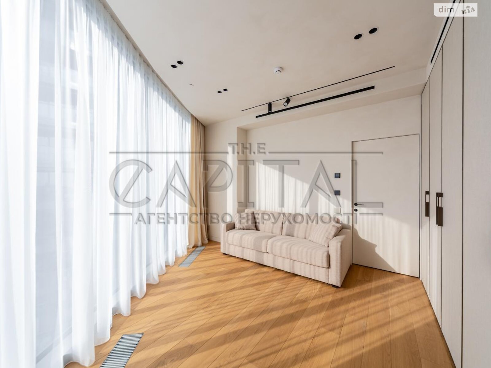 Продаж трикімнатної квартири в Києві, на вул. Іоанна Павла II 12, район Саперне Поле фото 1 Продаж трикімнатної квартири в Києві, на вул. Іоанна Павла II 12, район Саперне Поле фото 1