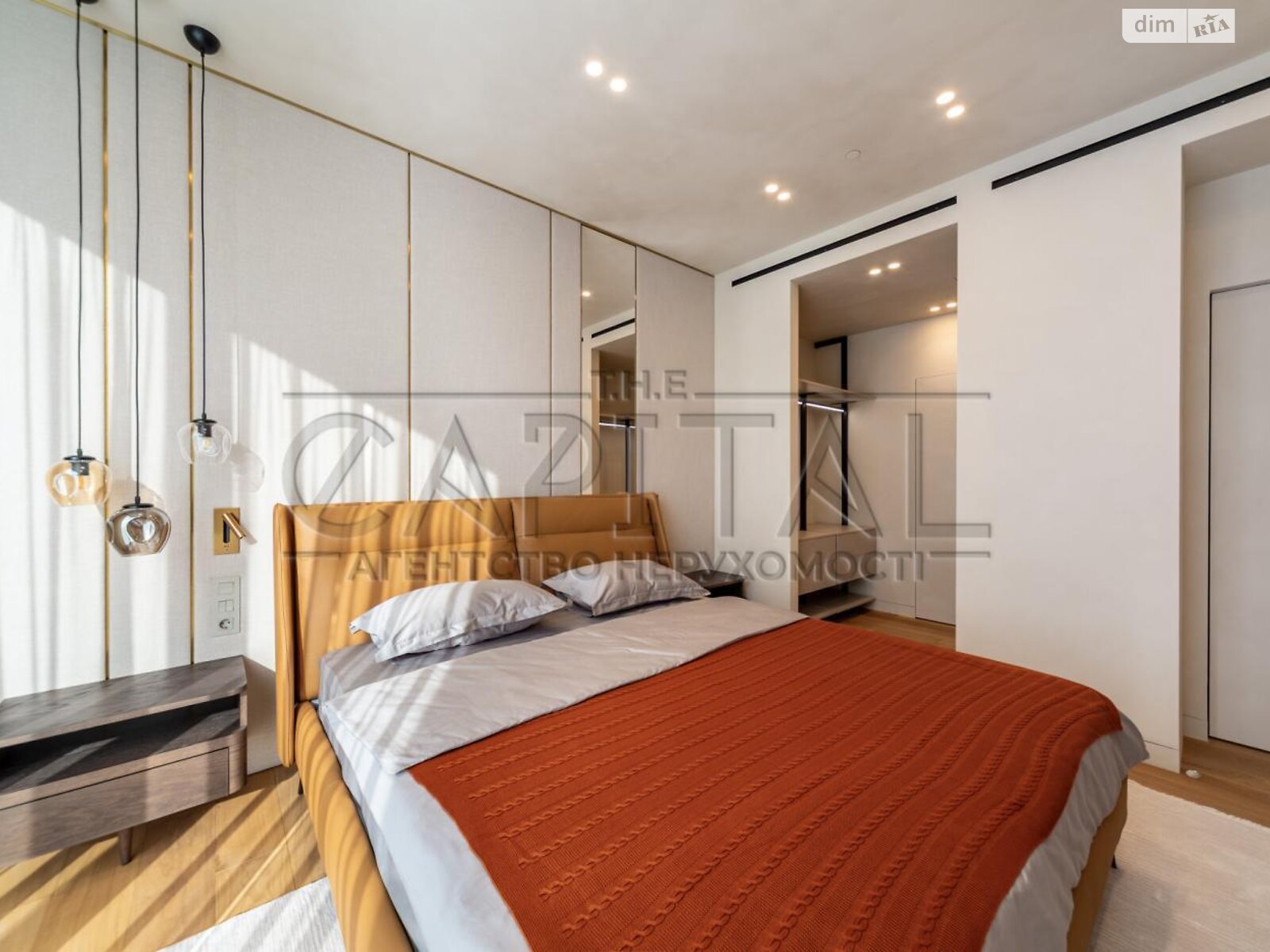 Продаж трикімнатної квартири в Києві, на вул. Іоанна Павла II 12, район Саперне Поле фото 1 Продаж трикімнатної квартири в Києві, на вул. Іоанна Павла II 12, район Саперне Поле фото 1