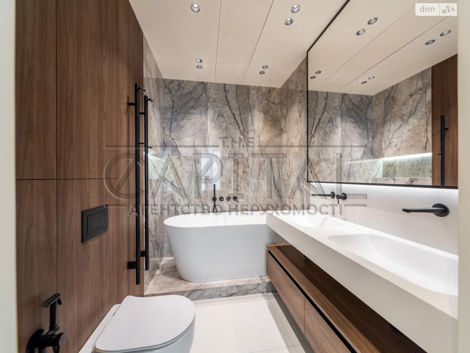 Продаж трикімнатної квартири в Києві, на вул. Іоанна Павла II 12, район Саперне Поле фото 1 Продаж трикімнатної квартири в Києві, на вул. Іоанна Павла II 12, район Саперне Поле фото 1