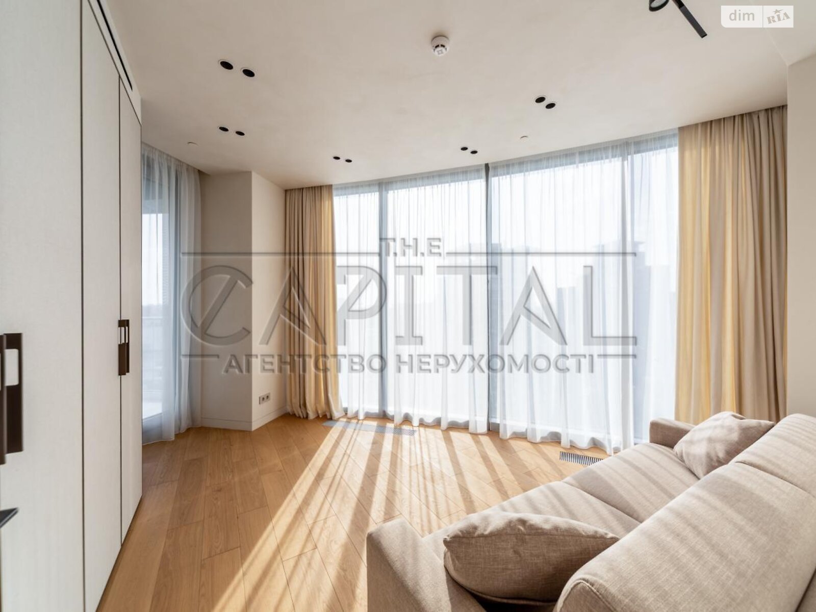 Продаж трикімнатної квартири в Києві, на вул. Іоанна Павла II 12, район Саперне Поле фото 1 Продаж трикімнатної квартири в Києві, на вул. Іоанна Павла II 12, район Саперне Поле фото 1