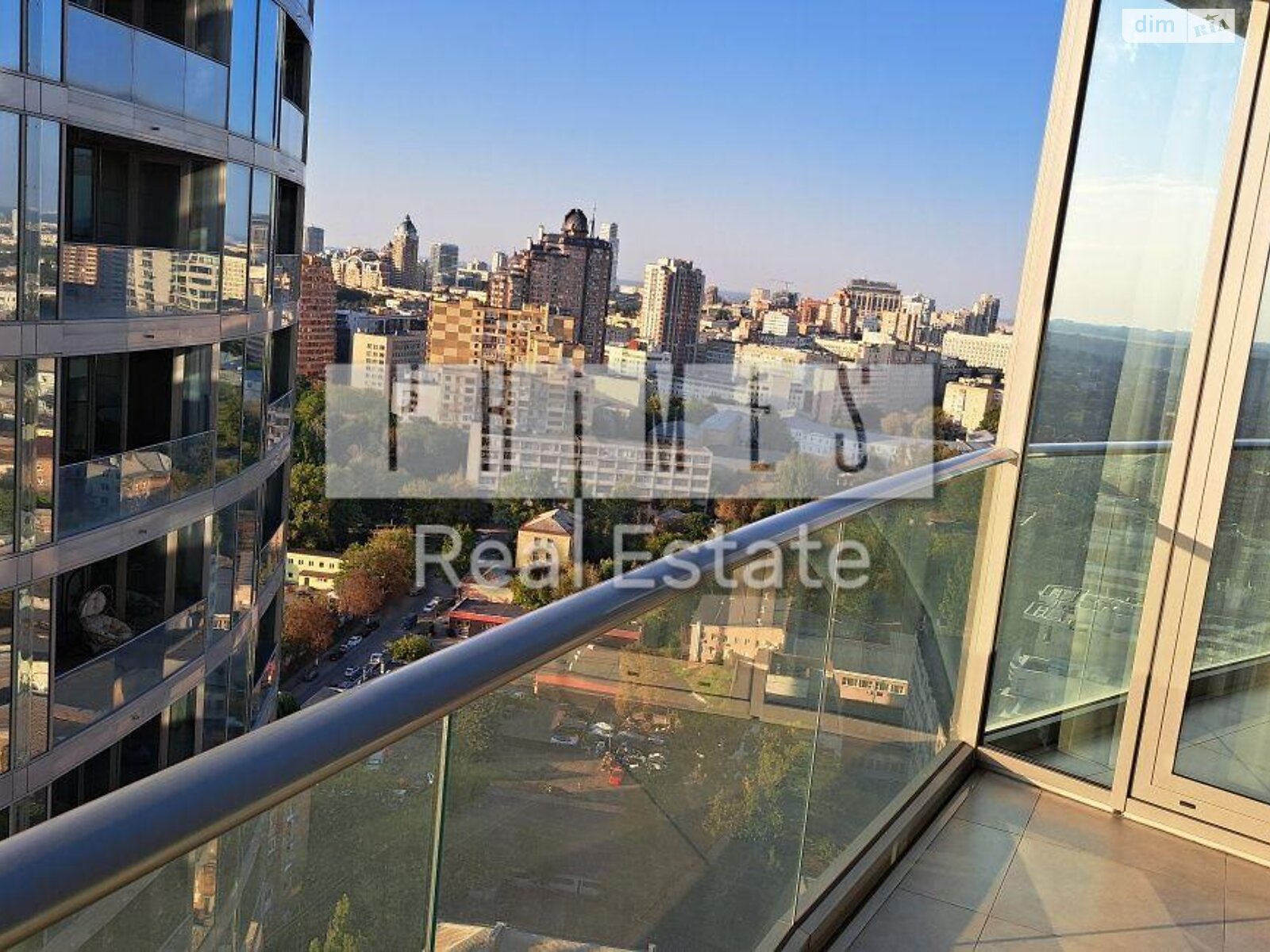 Продажа двухкомнатной квартиры в Киеве, на ул. Иоанна Павла II 12, район Саперное Поле фото 1 Продажа двухкомнатной квартиры в Киеве, на ул. Иоанна Павла II 12, район Саперное Поле фото 1