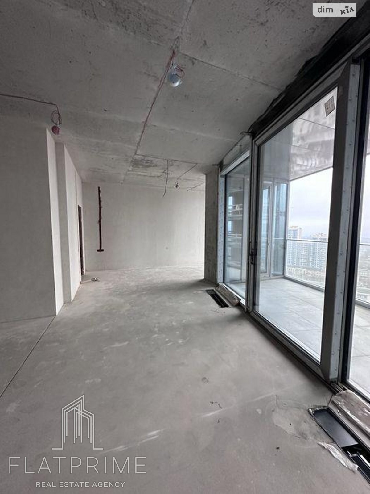 Продажа двухкомнатной квартиры в Киеве, на ул. Иоанна Павла II 12, район Саперное Поле фото 1 Продажа двухкомнатной квартиры в Киеве, на ул. Иоанна Павла II 12, район Саперное Поле фото 1