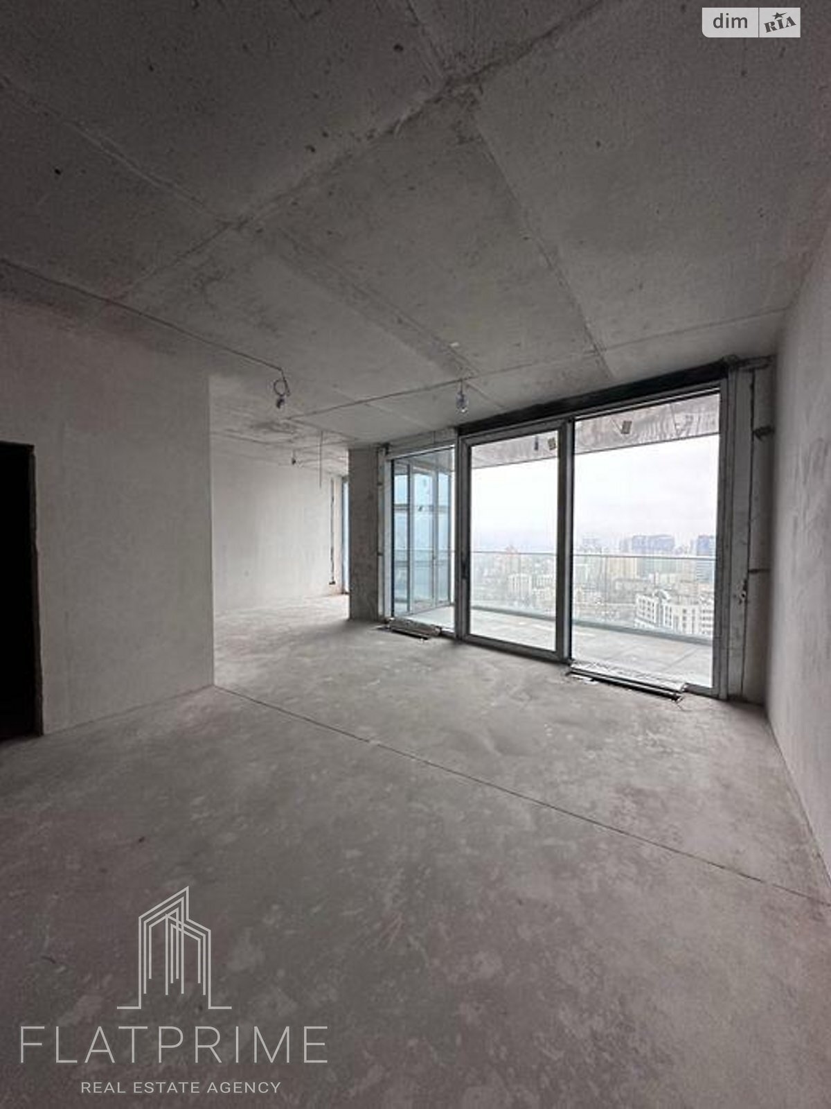 Продажа двухкомнатной квартиры в Киеве, на ул. Иоанна Павла II 12, район Саперное Поле фото 1 Продажа двухкомнатной квартиры в Киеве, на ул. Иоанна Павла II 12, район Саперное Поле фото 1