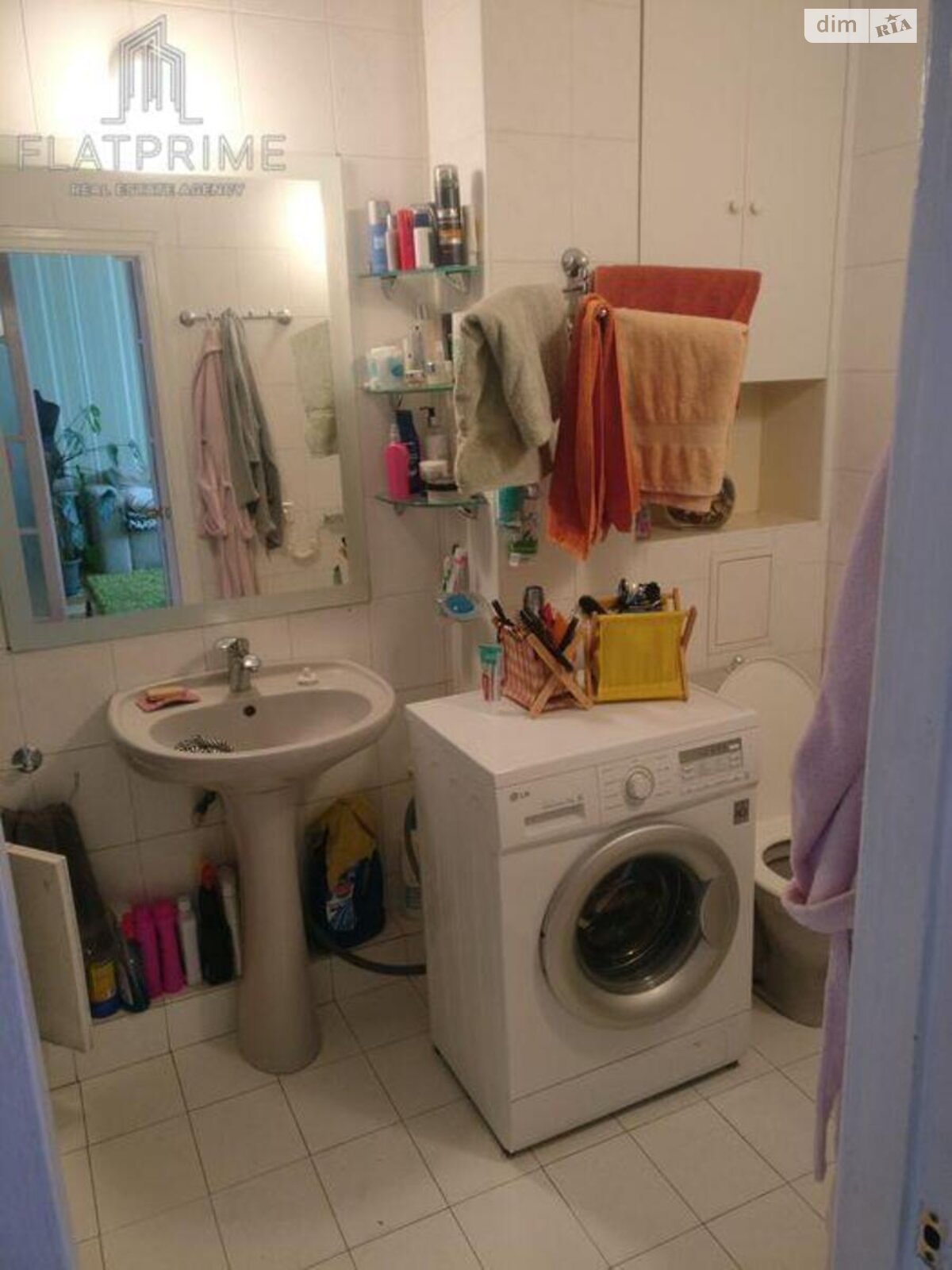 Продаж трикімнатної квартири в Києві, на вул. Іоанна Павла II 15, район Саперне Поле фото 1