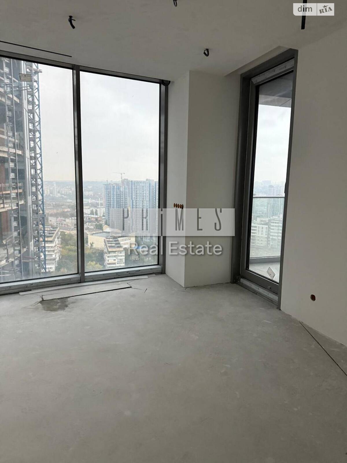 Продаж двокімнатної квартири в Києві, на вул. Іоанна Павла II 12, район Саперне Поле фото 1 Продаж двокімнатної квартири в Києві, на вул. Іоанна Павла II 12, район Саперне Поле фото 1