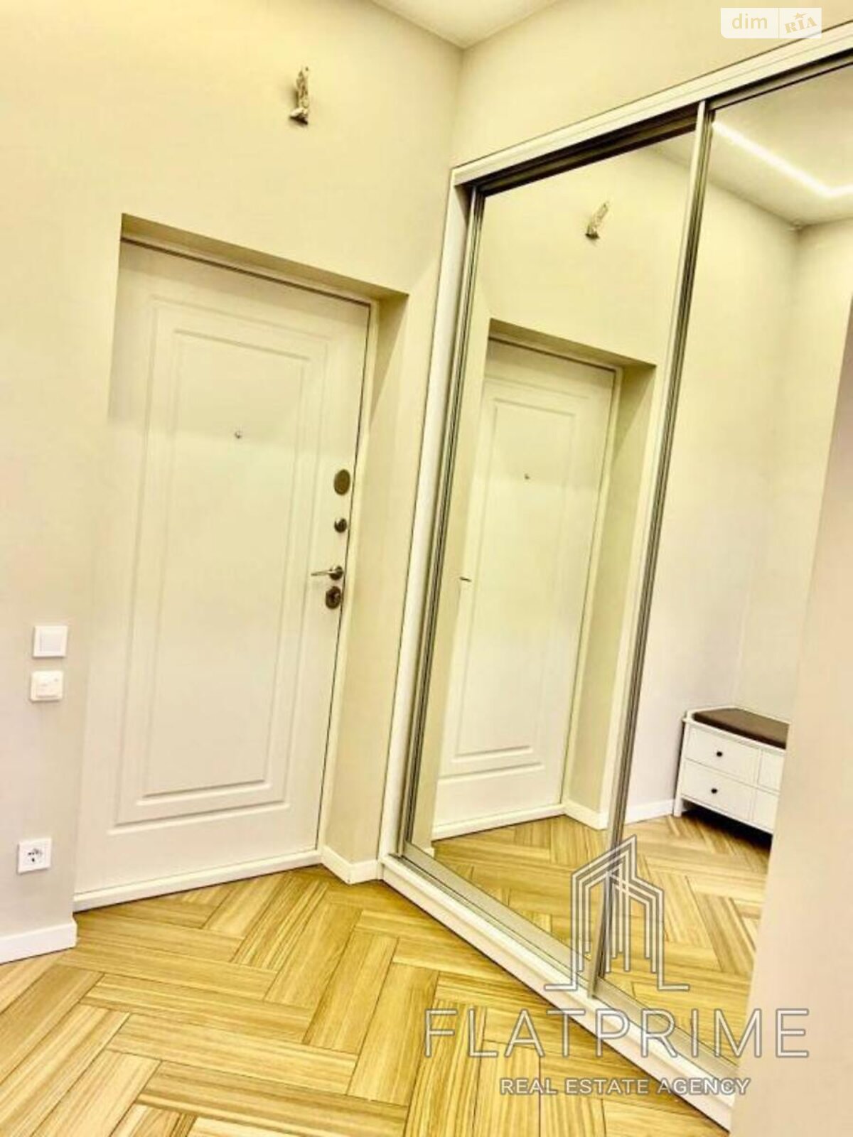 Продаж однокімнатної квартири в Києві, на вул. Іоанна Павла II 11, район Саперне Поле фото 1