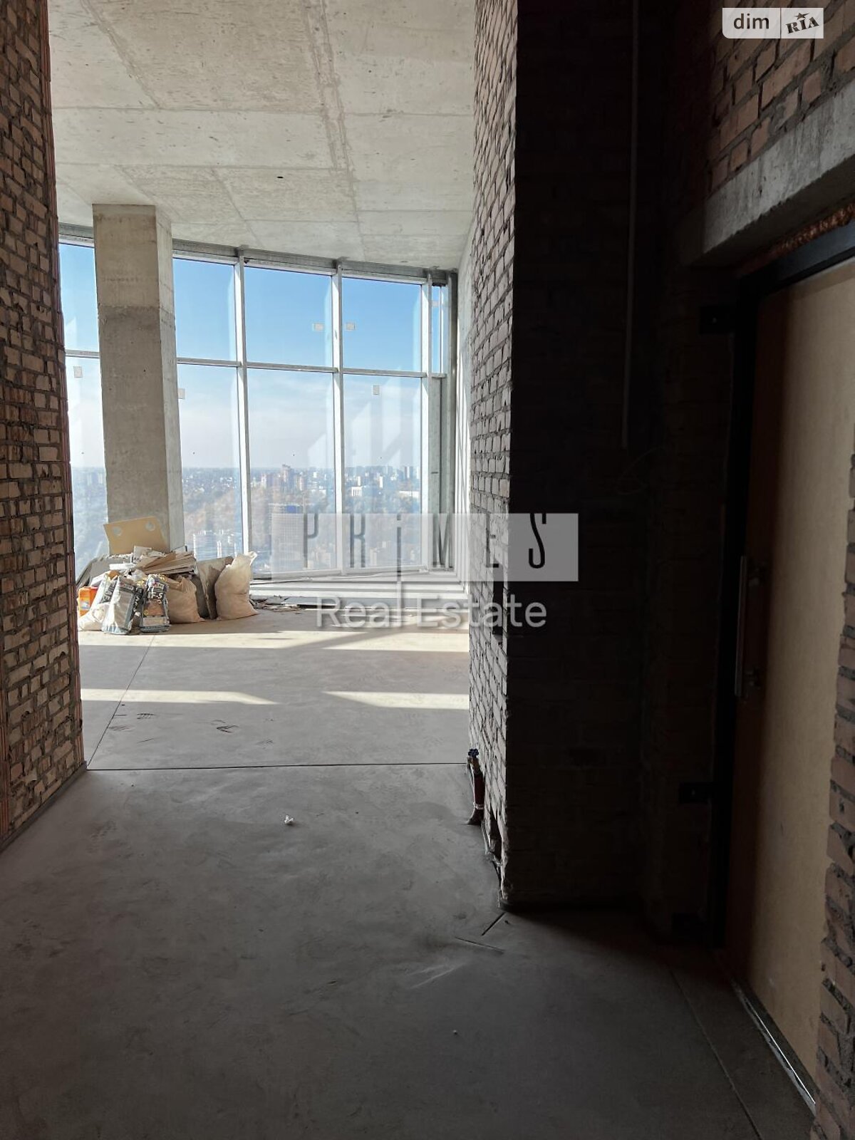 Продаж п`ятикімнатної квартири в Києві, на вул. Іоанна Павла II 12, район Саперне Поле фото 1 Продаж п`ятикімнатної квартири в Києві, на вул. Іоанна Павла II 12, район Саперне Поле фото 1