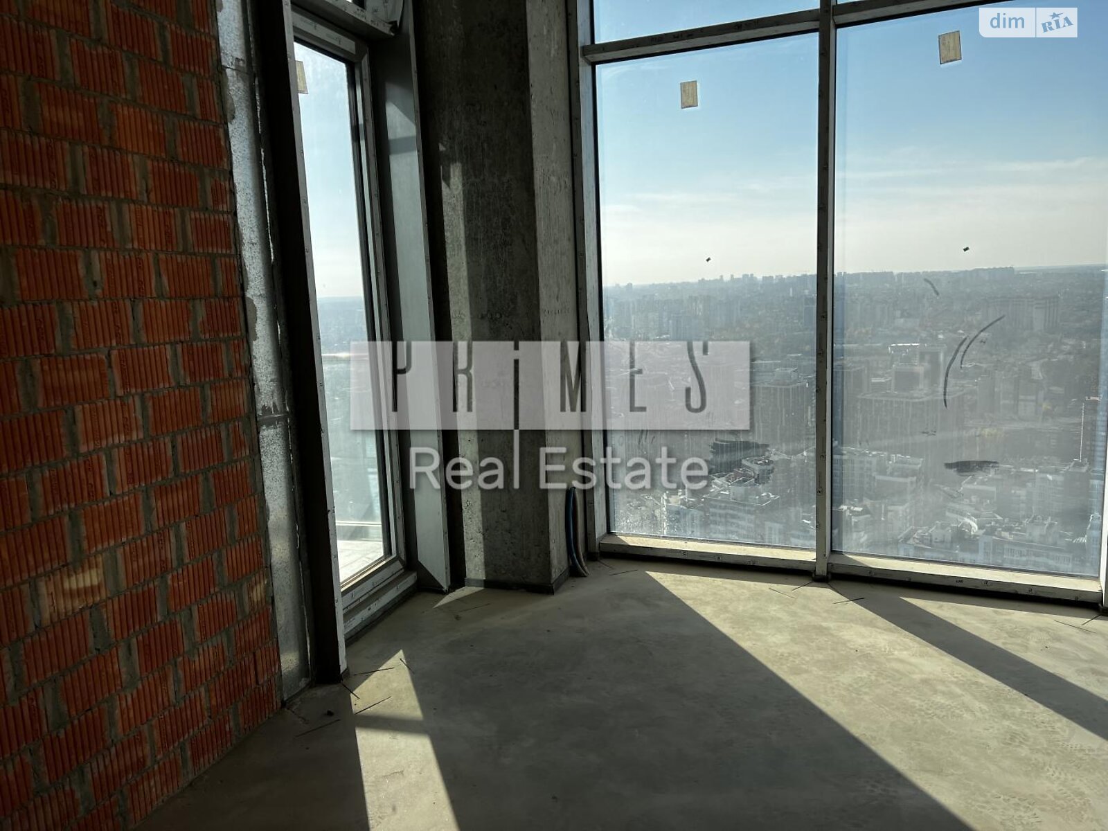 Продаж п`ятикімнатної квартири в Києві, на вул. Іоанна Павла II 12, район Саперне Поле фото 1 Продаж п`ятикімнатної квартири в Києві, на вул. Іоанна Павла II 12, район Саперне Поле фото 1