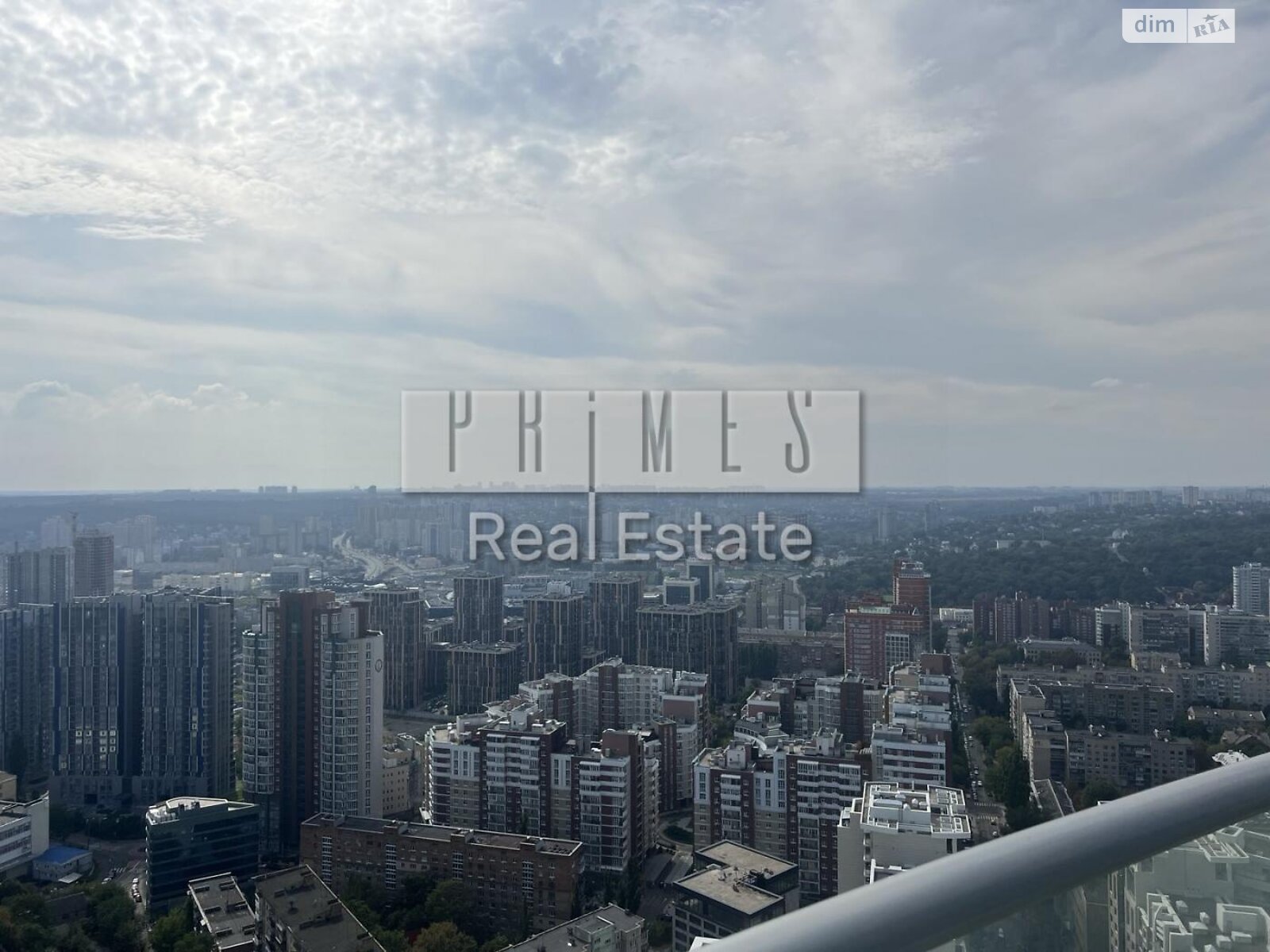 Продаж п`ятикімнатної квартири в Києві, на вул. Іоанна Павла II 12, район Саперне Поле фото 1 Продаж п`ятикімнатної квартири в Києві, на вул. Іоанна Павла II 12, район Саперне Поле фото 1