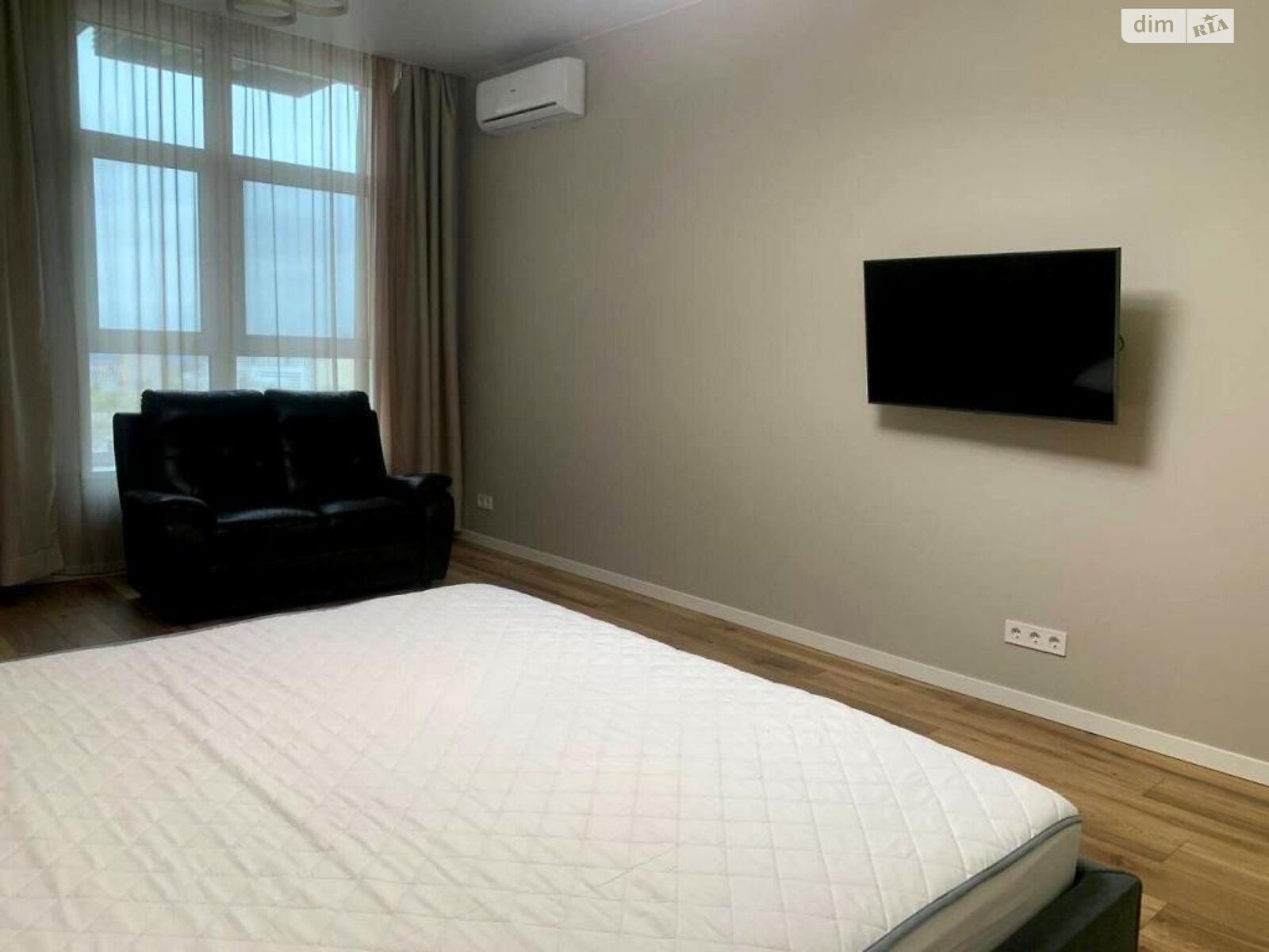 Продажа однокомнатной квартиры в Киеве, на ул. Иоанна Павла II 11, кв. 23, район Саперное Поле фото 1