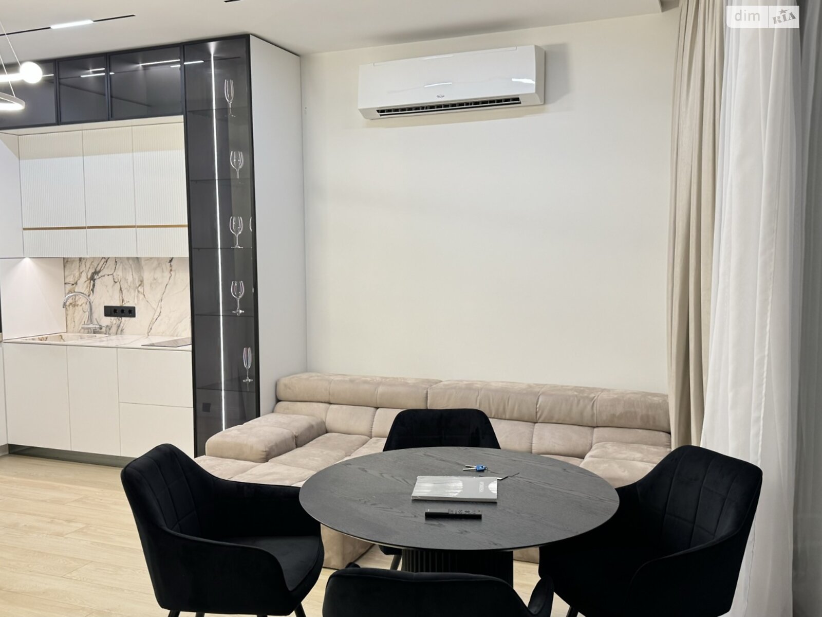 Продажа однокомнатной квартиры в Киеве, на ул. Иоанна Павла II 12, район Печерский фото 1 Продажа однокомнатной квартиры в Киеве, на ул. Иоанна Павла II 12, район Печерский фото 1