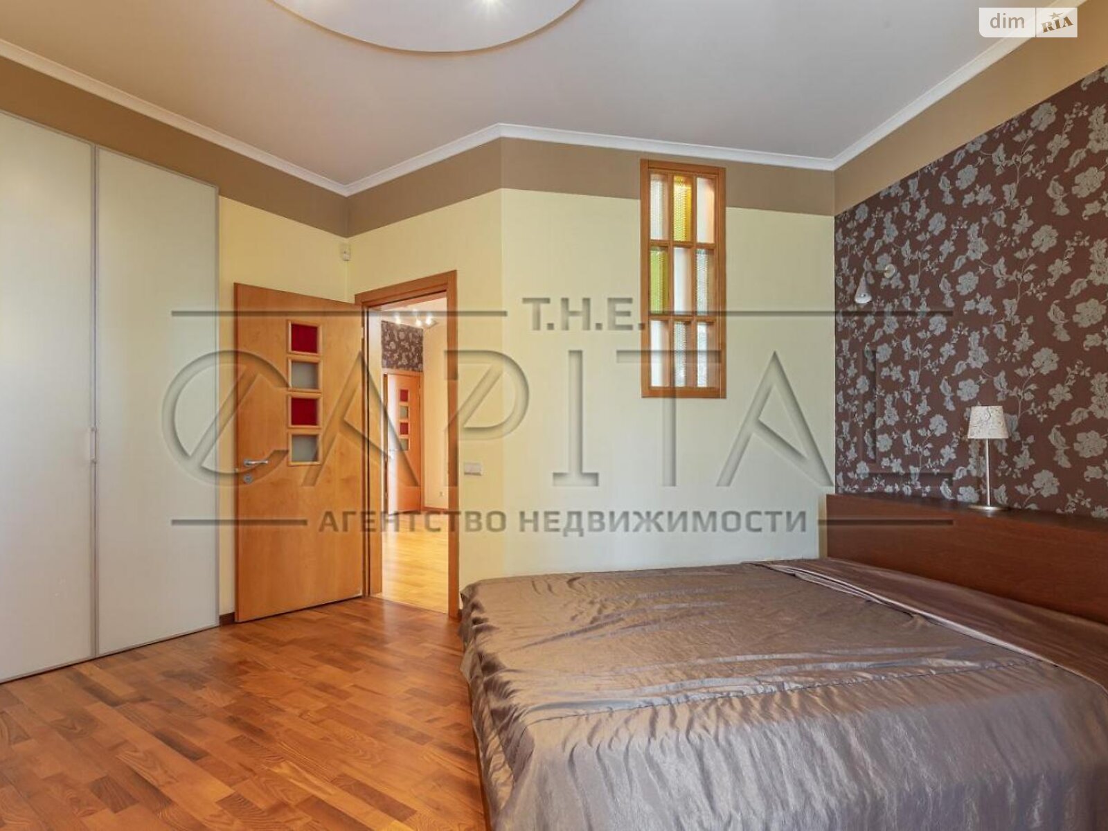 Продажа трехкомнатной квартиры в Киеве, на ул. Коновальца Евгения 32Г, район Печерский фото 1 Продажа трехкомнатной квартиры в Киеве, на ул. Коновальца Евгения 32Г, район Печерский фото 1