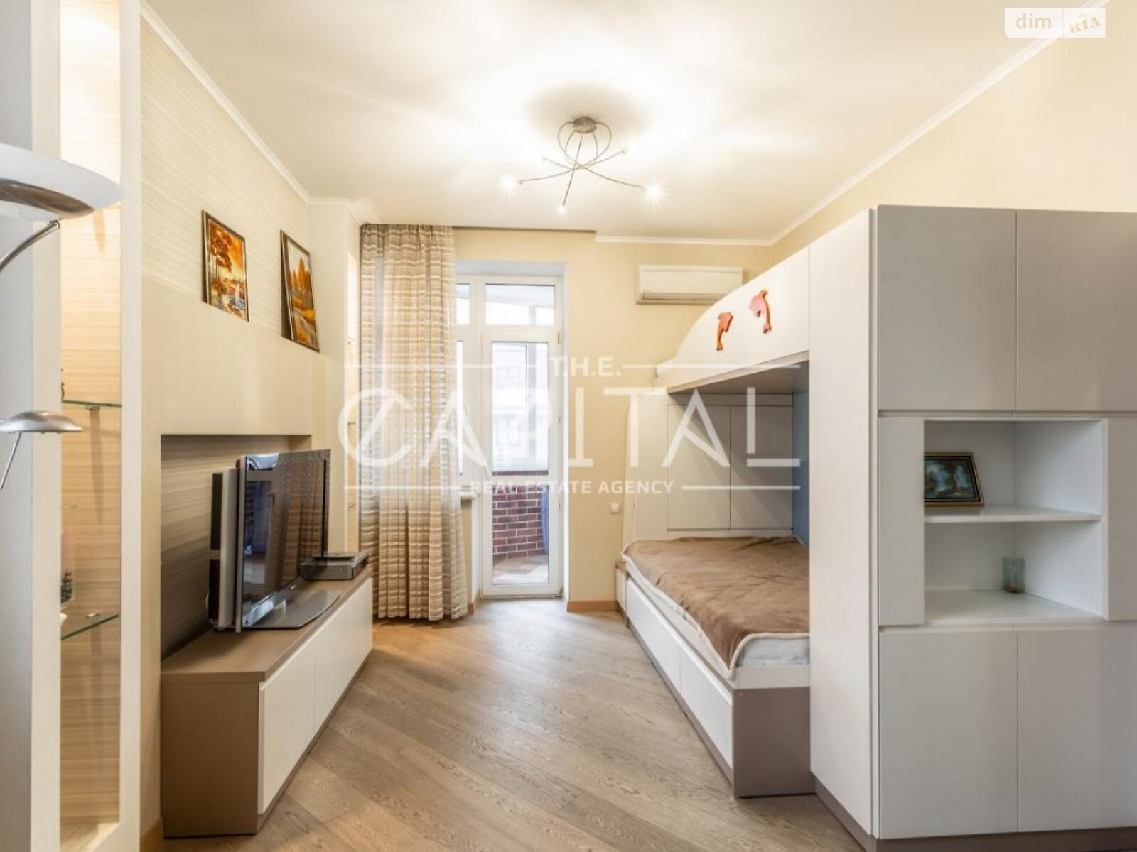 Продажа трехкомнатной квартиры в Киеве, на ул. Коновальца Евгения 32Г, район Саперное Поле фото 1 Продажа трехкомнатной квартиры в Киеве, на ул. Коновальца Евгения 32Г, район Саперное Поле фото 1