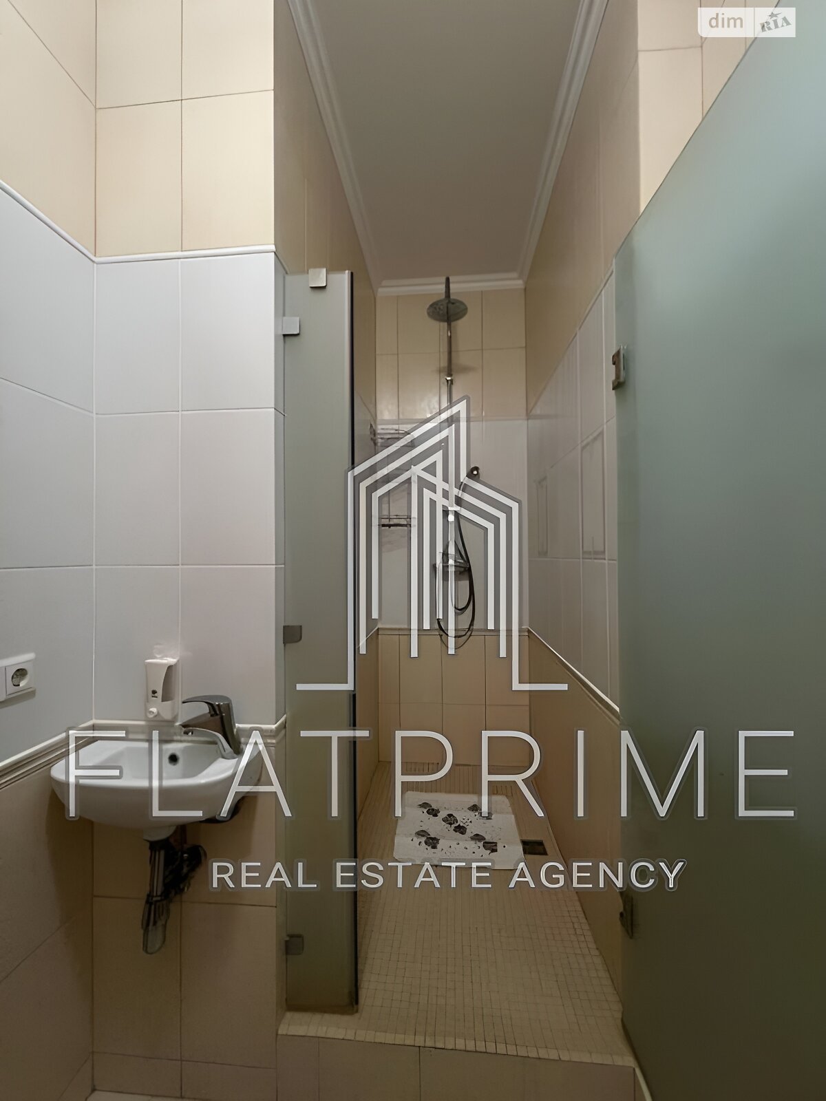 Продажа трехкомнатной квартиры в Киеве, на ул. Коновальца Евгения 44А, район Саперное Поле фото 1 Продажа трехкомнатной квартиры в Киеве, на ул. Коновальца Евгения 44А, район Саперное Поле фото 1
