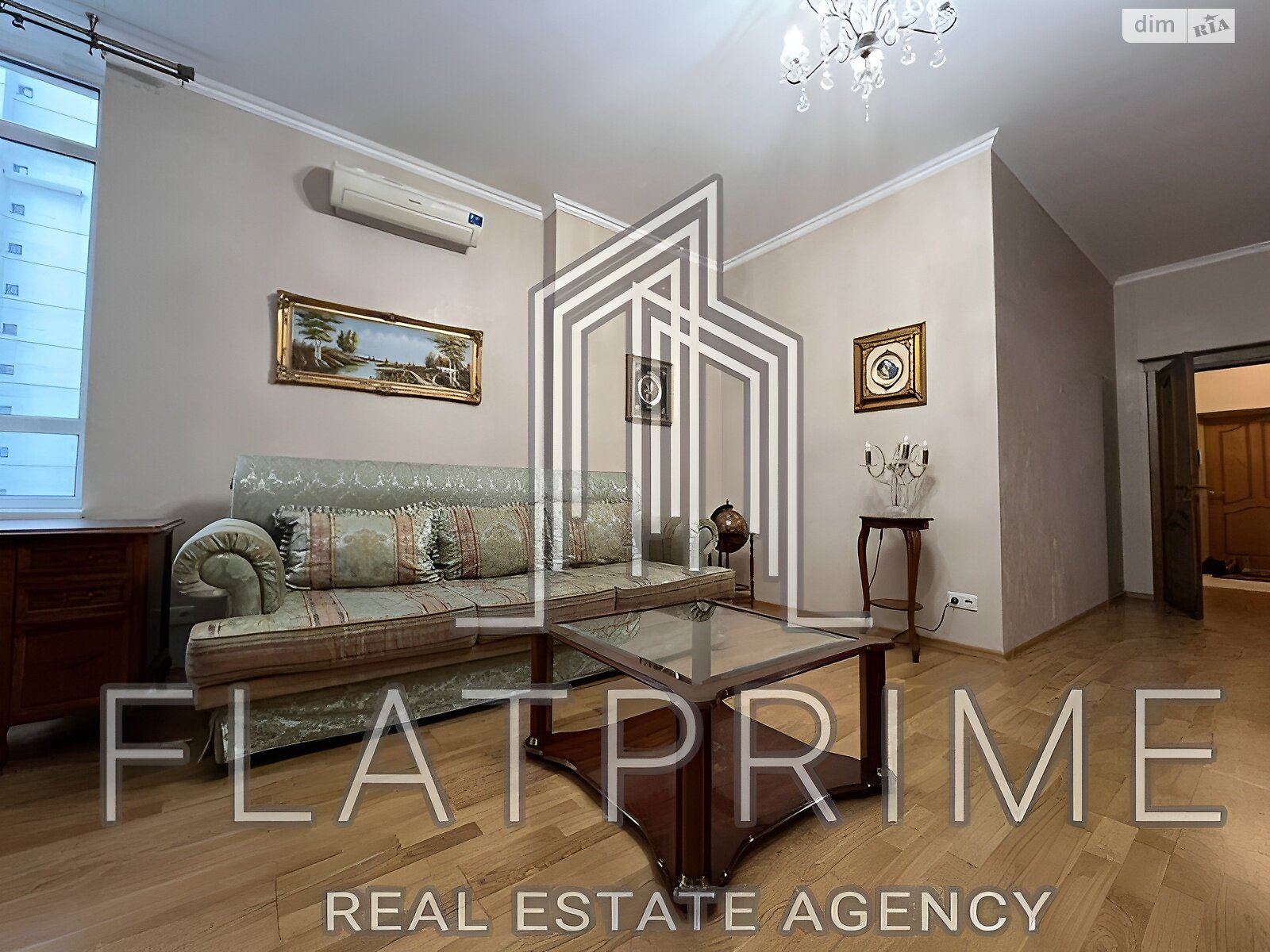 Продажа трехкомнатной квартиры в Киеве, на ул. Коновальца Евгения 44А, район Саперное Поле фото 1 Продажа трехкомнатной квартиры в Киеве, на ул. Коновальца Евгения 44А, район Саперное Поле фото 1