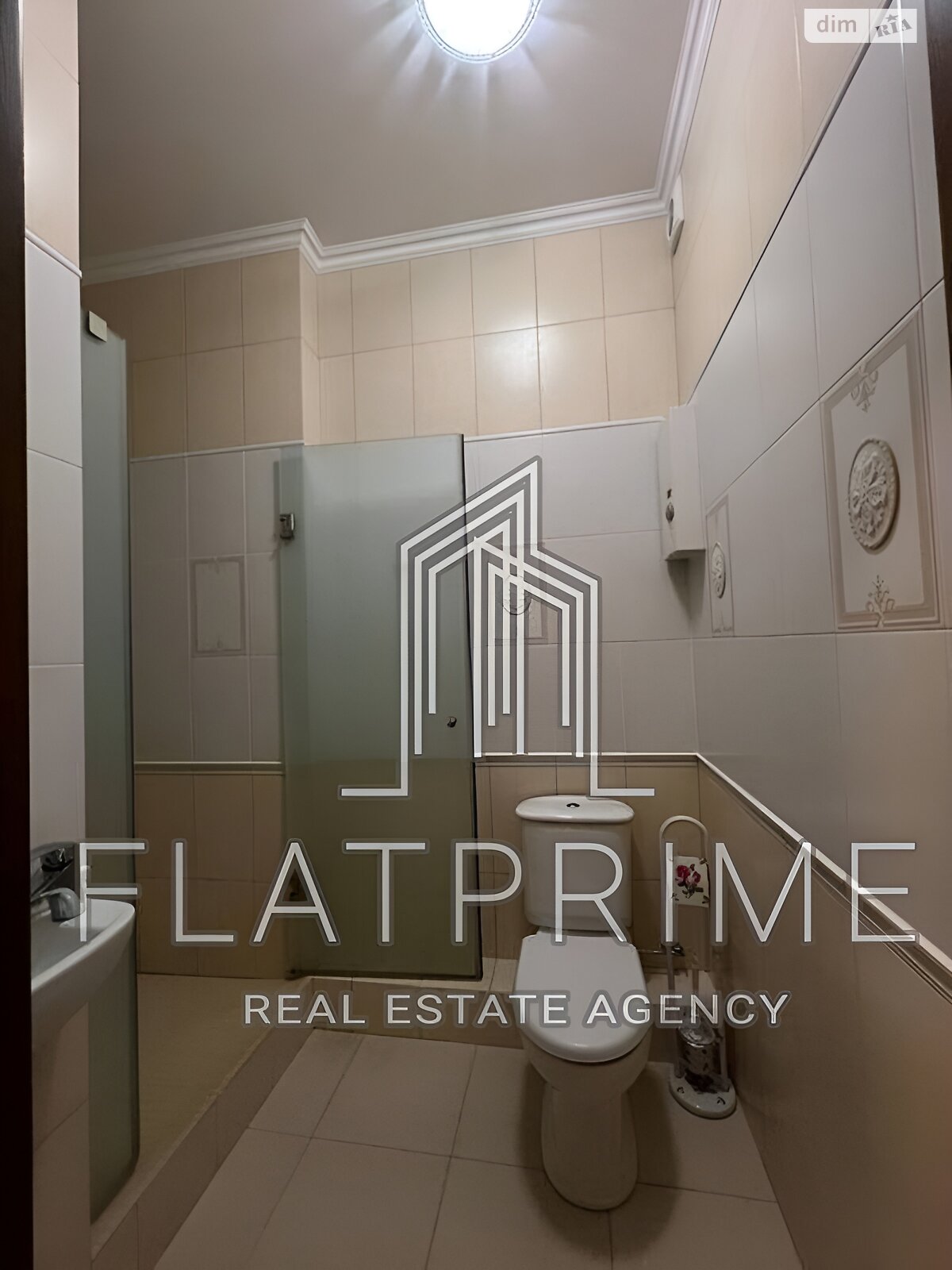 Продажа трехкомнатной квартиры в Киеве, на ул. Коновальца Евгения 44А, район Саперное Поле фото 1 Продажа трехкомнатной квартиры в Киеве, на ул. Коновальца Евгения 44А, район Саперное Поле фото 1