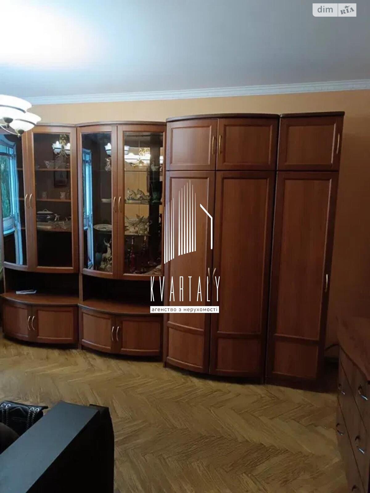 Продаж двокімнатної квартири в Києві, на вул. Коновальця Євгена 15/3, район Саперне Поле фото 1 Продаж двокімнатної квартири в Києві, на вул. Коновальця Євгена 15/3, район Саперне Поле фото 1