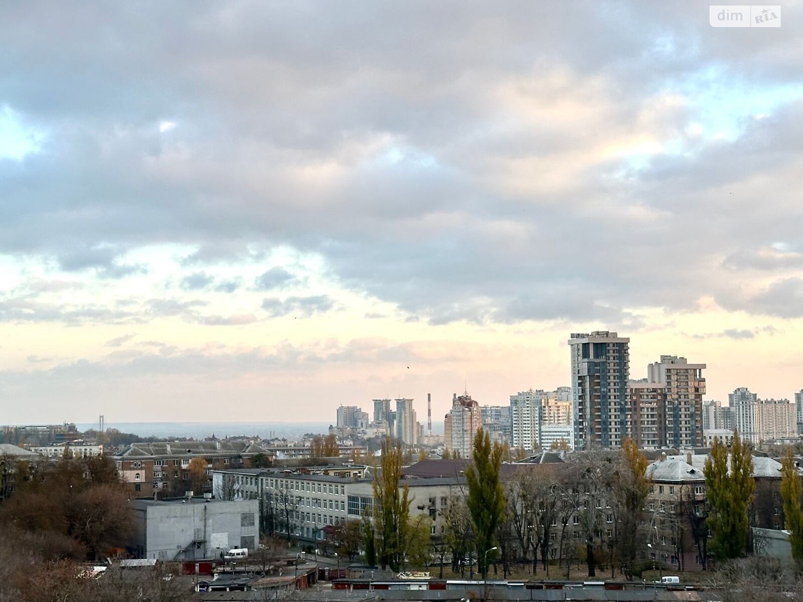 Продаж двокімнатної квартири в Києві, на вул. Коновальця Євгена 36Е, район Саперне Поле фото 1 Продаж двокімнатної квартири в Києві, на вул. Коновальця Євгена 36Е, район Саперне Поле фото 1