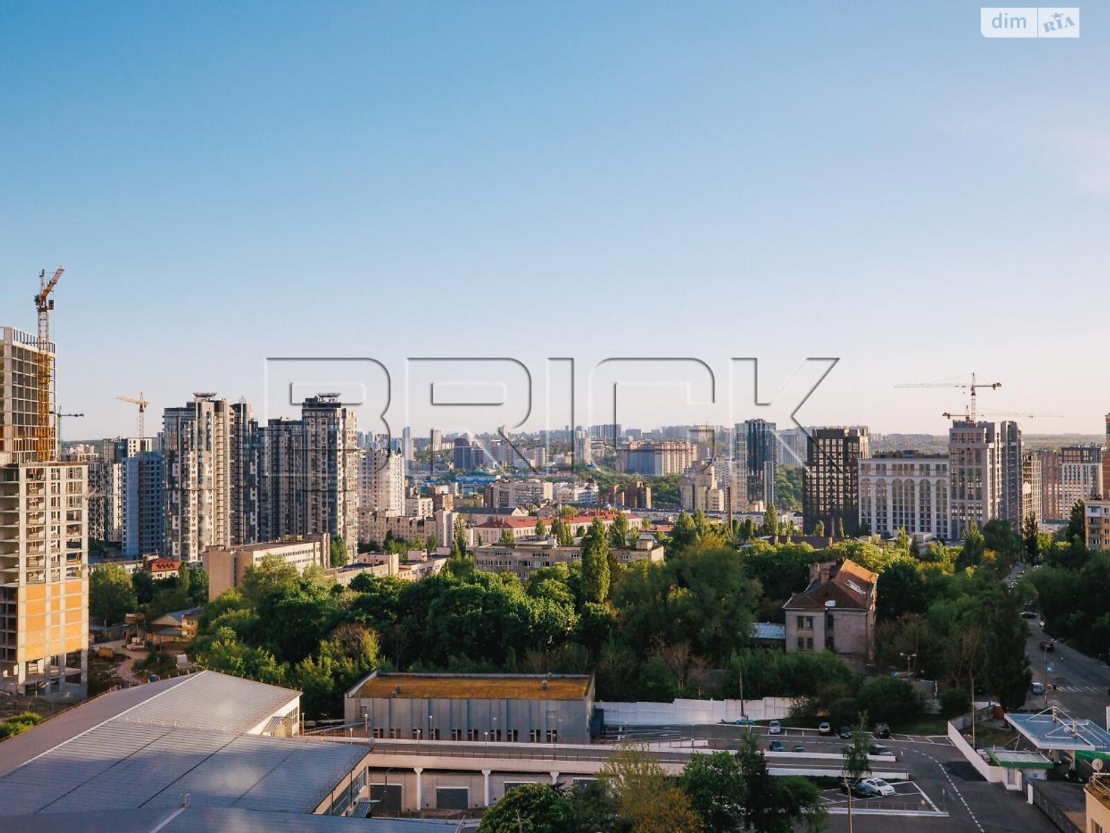 Продаж трикімнатної квартири в Києві, на вул. Коновальця Євгена 26А, район Саперне Поле фото 1 Продаж трикімнатної квартири в Києві, на вул. Коновальця Євгена 26А, район Саперне Поле фото 1