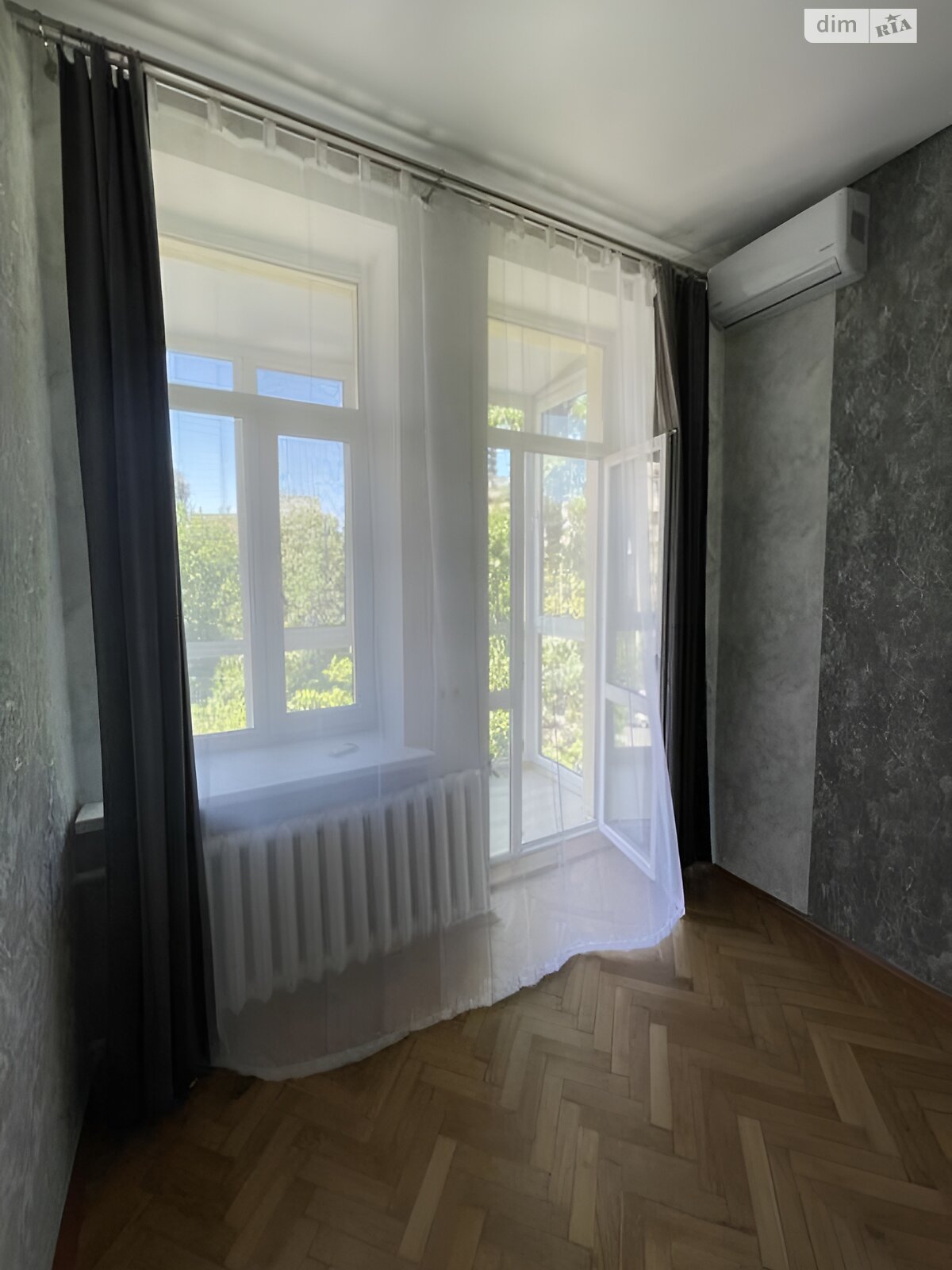 Продаж двокімнатної квартири в Києві, на вул. Коновальця Євгена 18, район Саперне Поле фото 1 Продаж двокімнатної квартири в Києві, на вул. Коновальця Євгена 18, район Саперне Поле фото 1