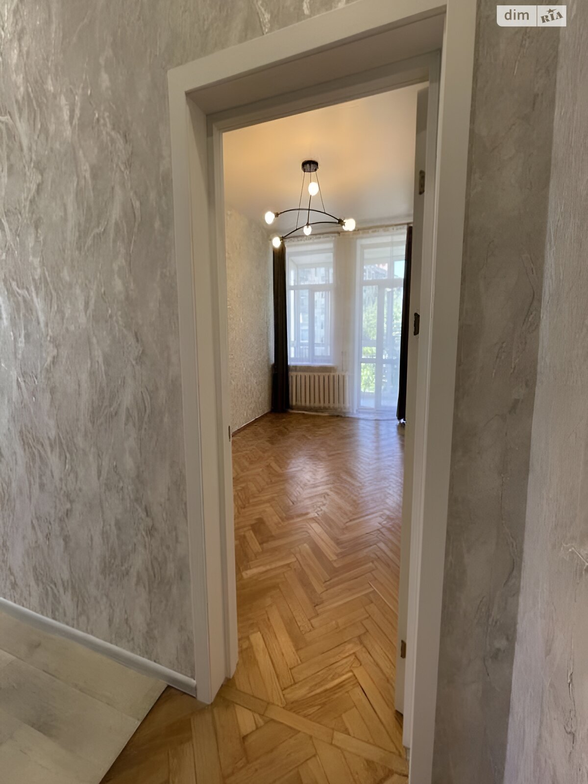 Продаж двокімнатної квартири в Києві, на вул. Коновальця Євгена 18, район Саперне Поле фото 1 Продаж двокімнатної квартири в Києві, на вул. Коновальця Євгена 18, район Саперне Поле фото 1