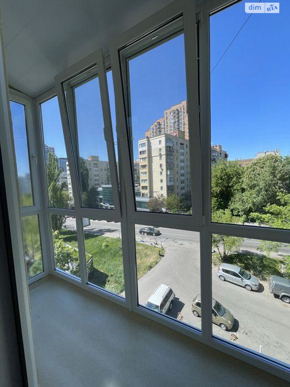 Продажа двухкомнатной квартиры в Киеве, на ул. Коновальца Евгения 18, район Саперное Поле фото 1 Продажа двухкомнатной квартиры в Киеве, на ул. Коновальца Евгения 18, район Саперное Поле фото 1