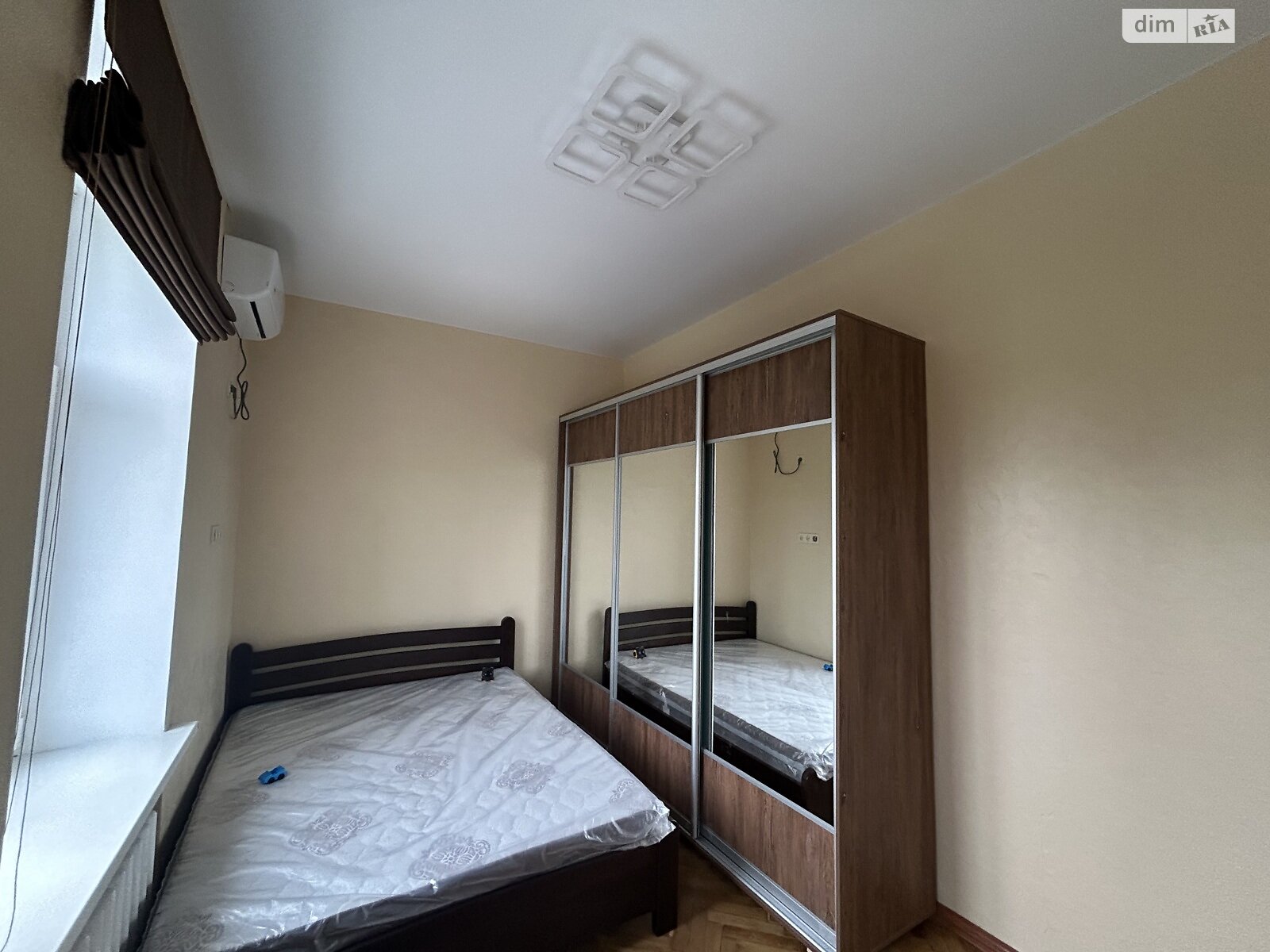 Продажа двухкомнатной квартиры в Киеве, на ул. Коновальца Евгения 18, район Саперное Поле фото 1 Продажа двухкомнатной квартиры в Киеве, на ул. Коновальца Евгения 18, район Саперное Поле фото 1