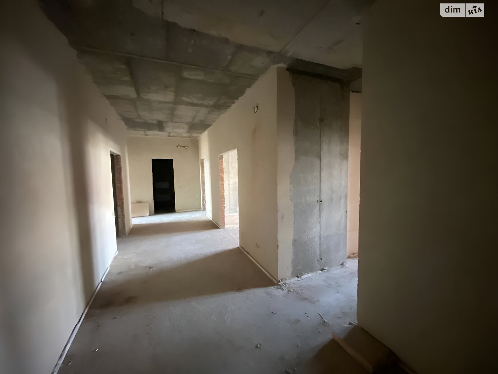 Продажа трехкомнатной квартиры в Киеве, на ул. Коновальца Евгения 36В, район Саперное Поле фото 1 Продажа трехкомнатной квартиры в Киеве, на ул. Коновальца Евгения 36В, район Саперное Поле фото 1